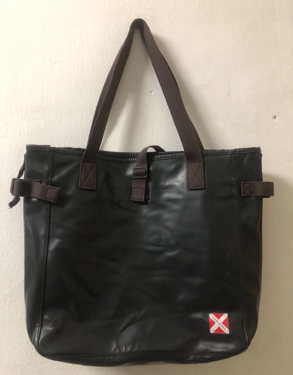 Luggage label yoshida tote bag