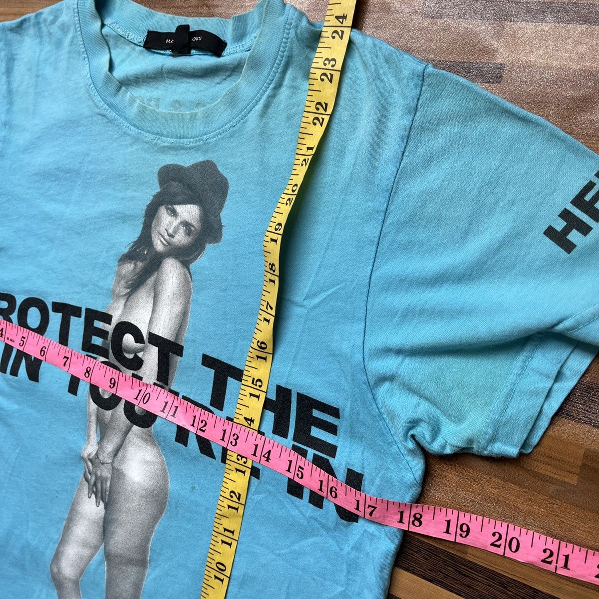 Marc Jacobs Marc Jacob Nude Helena Christensen TShirt Size US S / EU 44-46 / 1 - 5 Thumbnail
