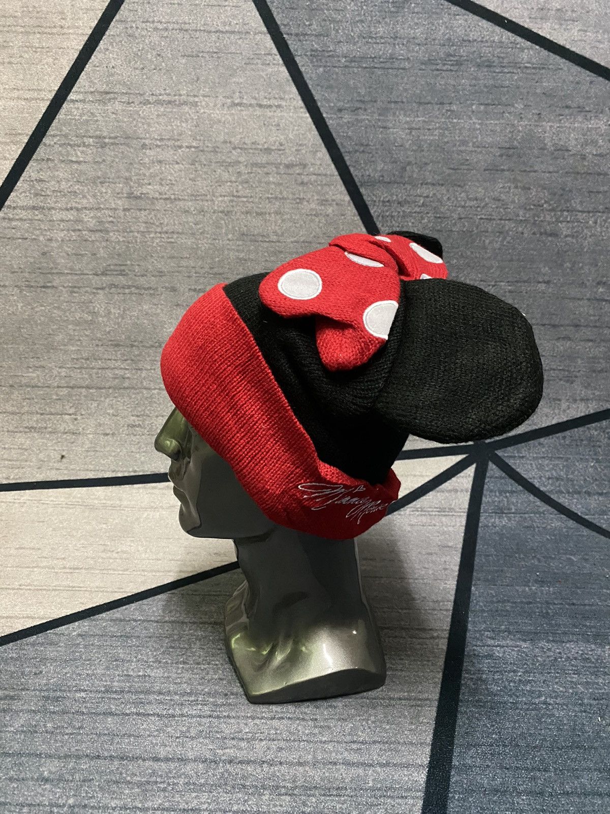 Disney × Vintage MINNIE MOUSE 3 Pieces Disney Ear Bunny Horn Devil Beanie Hat Size ONE SIZE - 5 Thumbnail