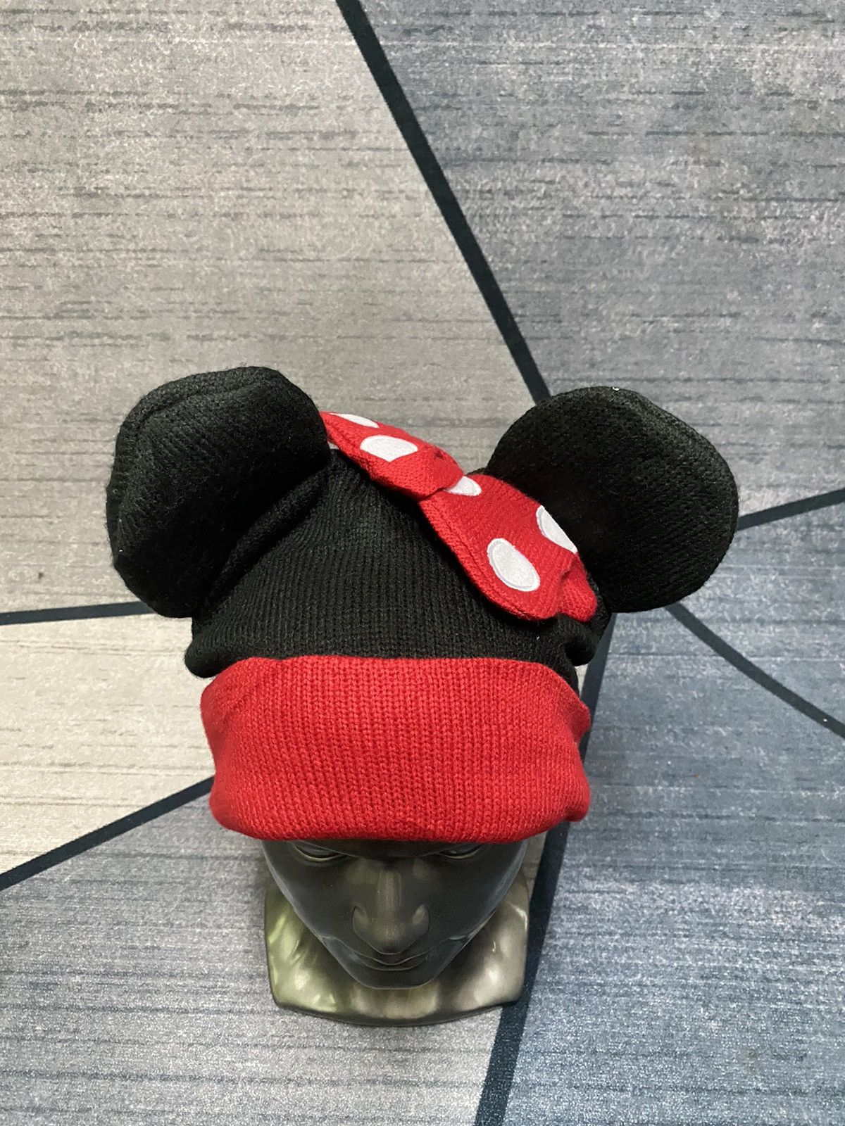 Disney × Vintage MINNIE MOUSE 3 Pieces Disney Ear Bunny Horn Devil Beanie Hat Size ONE SIZE - 3 Thumbnail