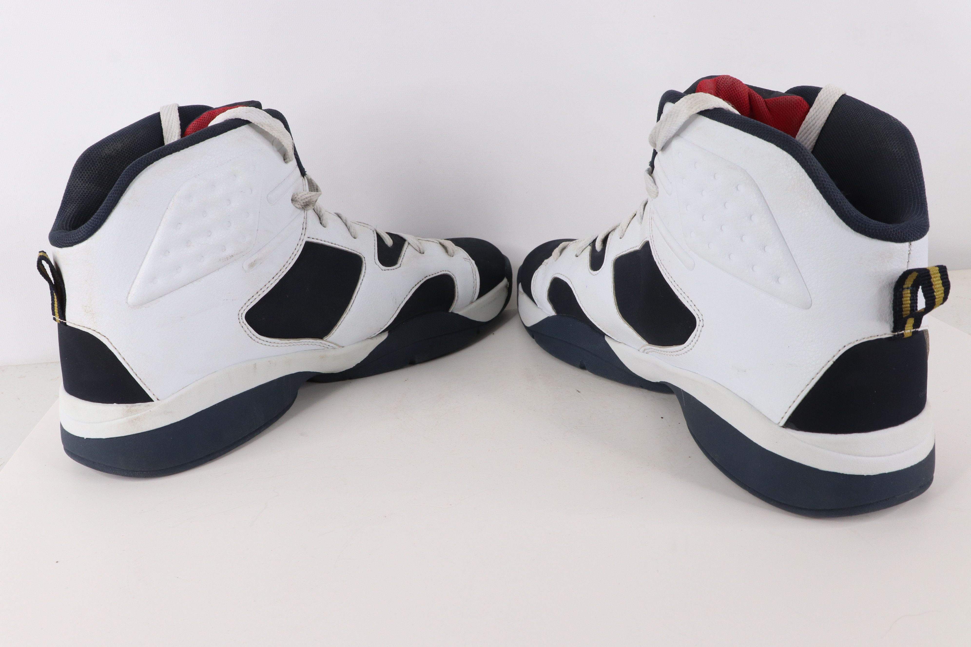 Fubu × Vintage Vintage 90s FUBU Streetwear Spell Out Basketball Shoes 11 Size US 11 / EU 44 - 8 Thumbnail