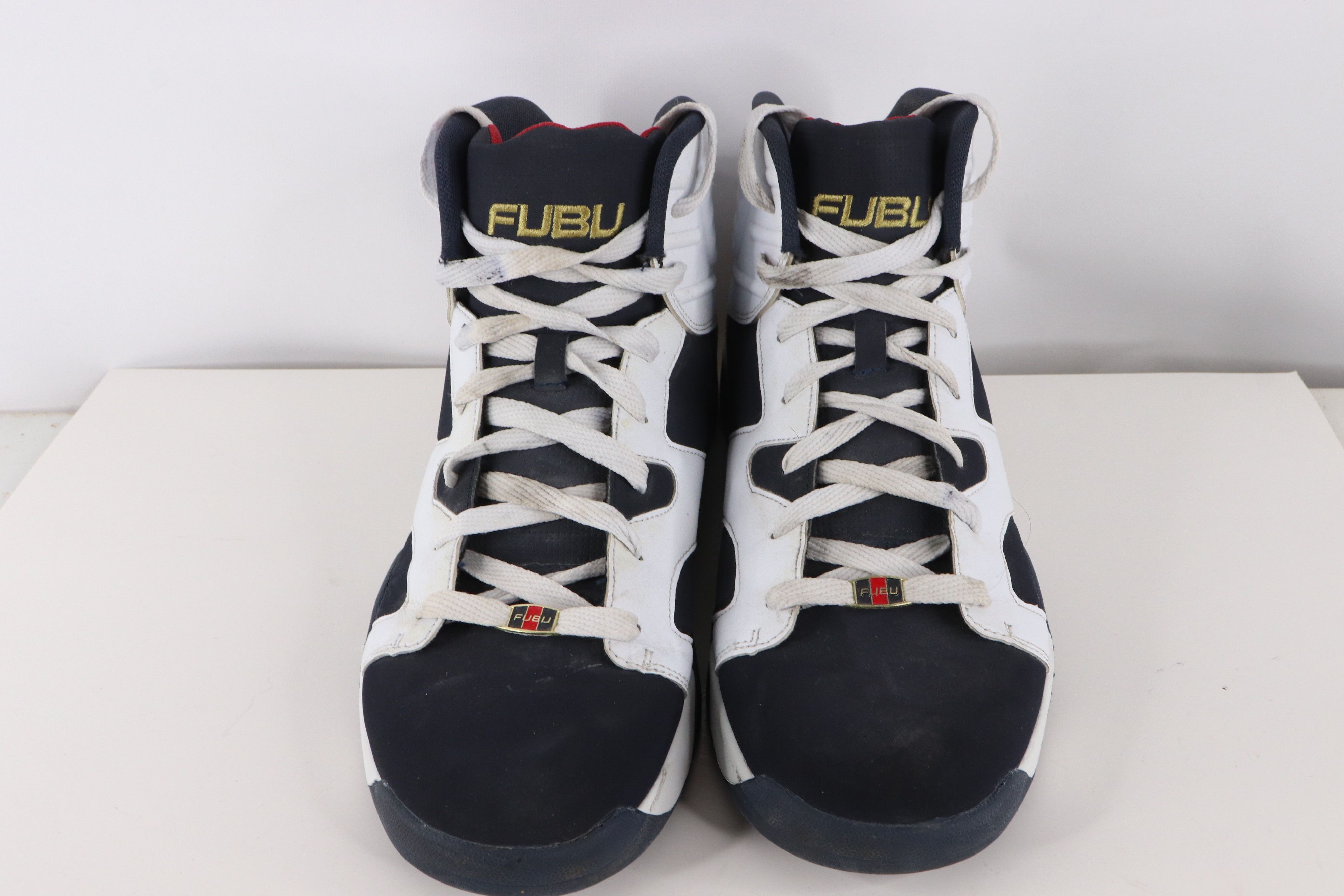 Fubu × Vintage Vintage 90s FUBU Streetwear Spell Out Basketball Shoes 11 Size US 11 / EU 44 - 3 Thumbnail