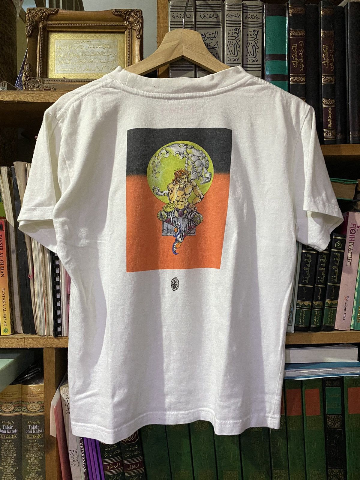 Japanese Brand Rare Jojo Bizarre Adventure Dio Anime Manga Shirt Size US S / EU 44-46 / 1 - 3 Thumbnail