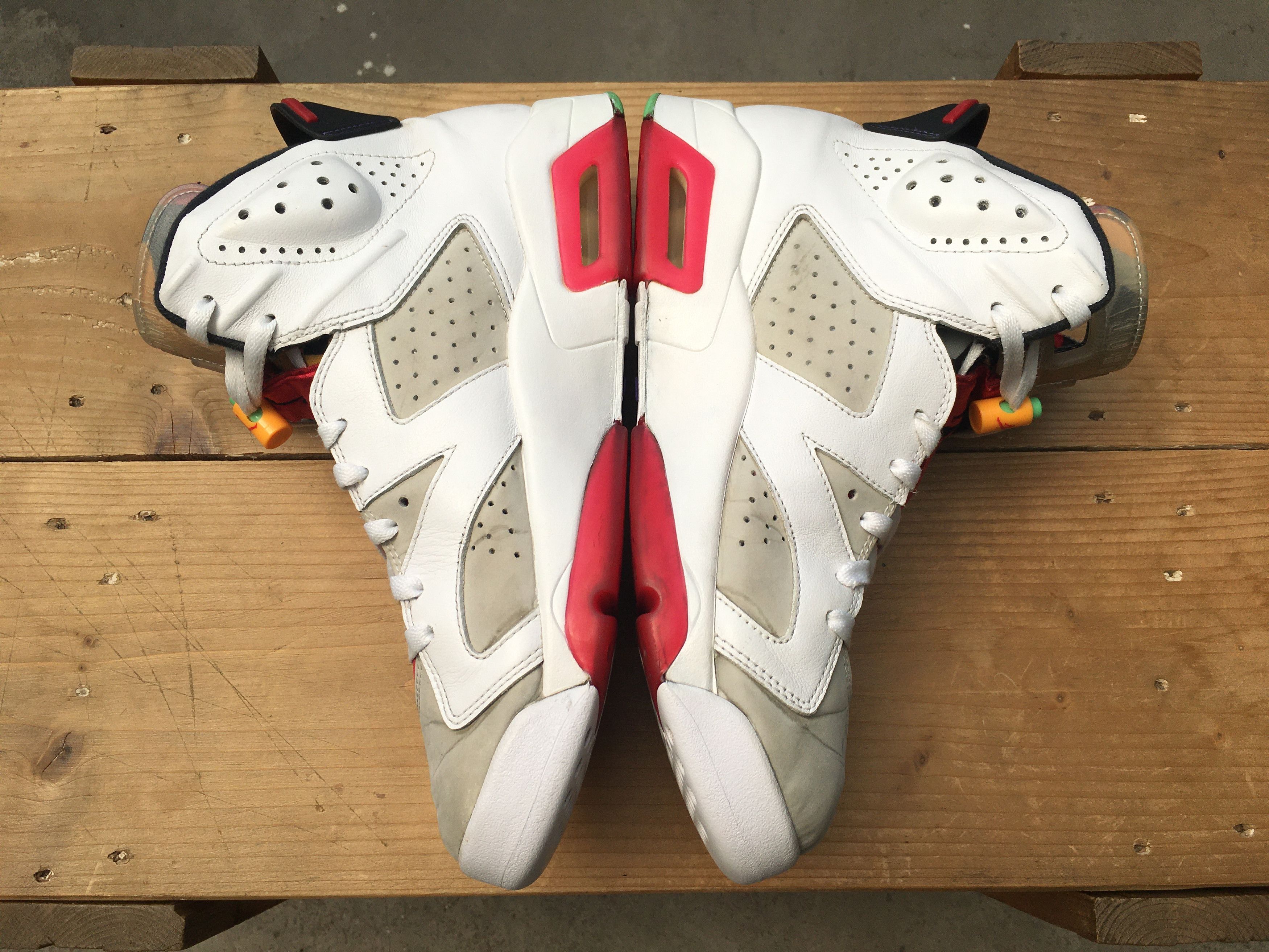 Jordan Brand × Nike 🔥 Nike Air Jordan 6 Retro Hare Size US 10 / EU 43 - 23 Thumbnail