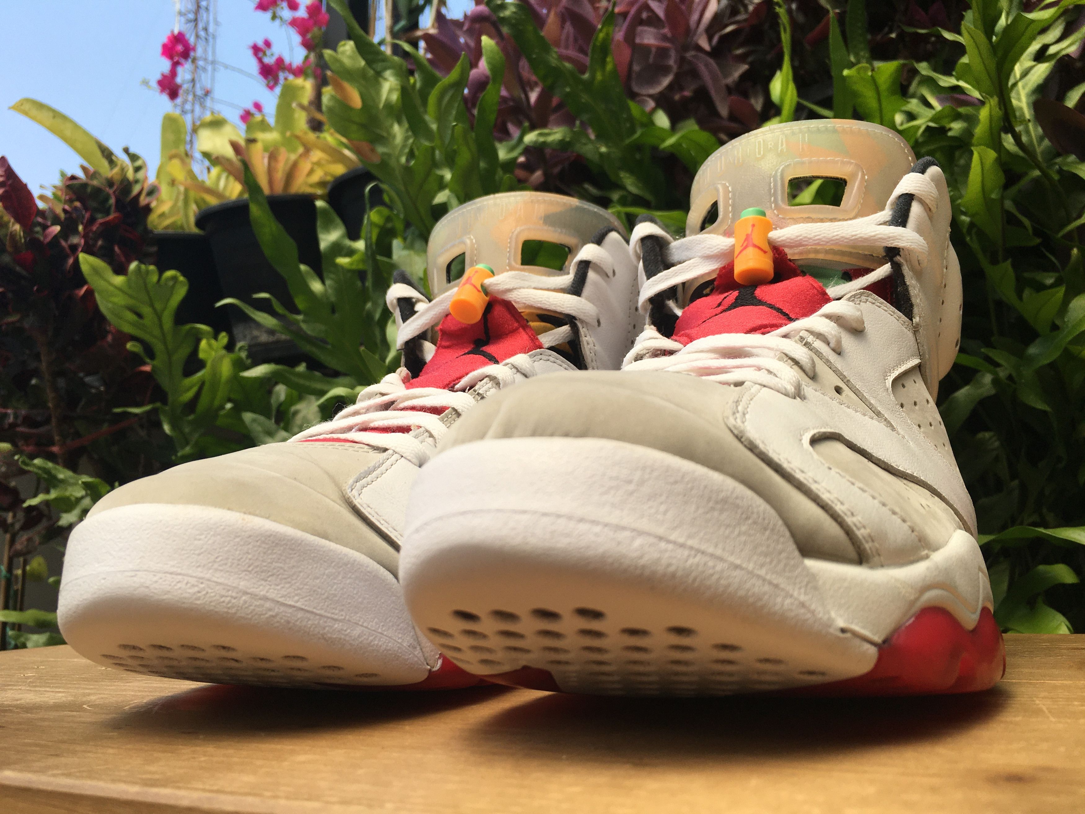 Jordan Brand × Nike 🔥 Nike Air Jordan 6 Retro Hare Size US 10 / EU 43 - 12 Thumbnail