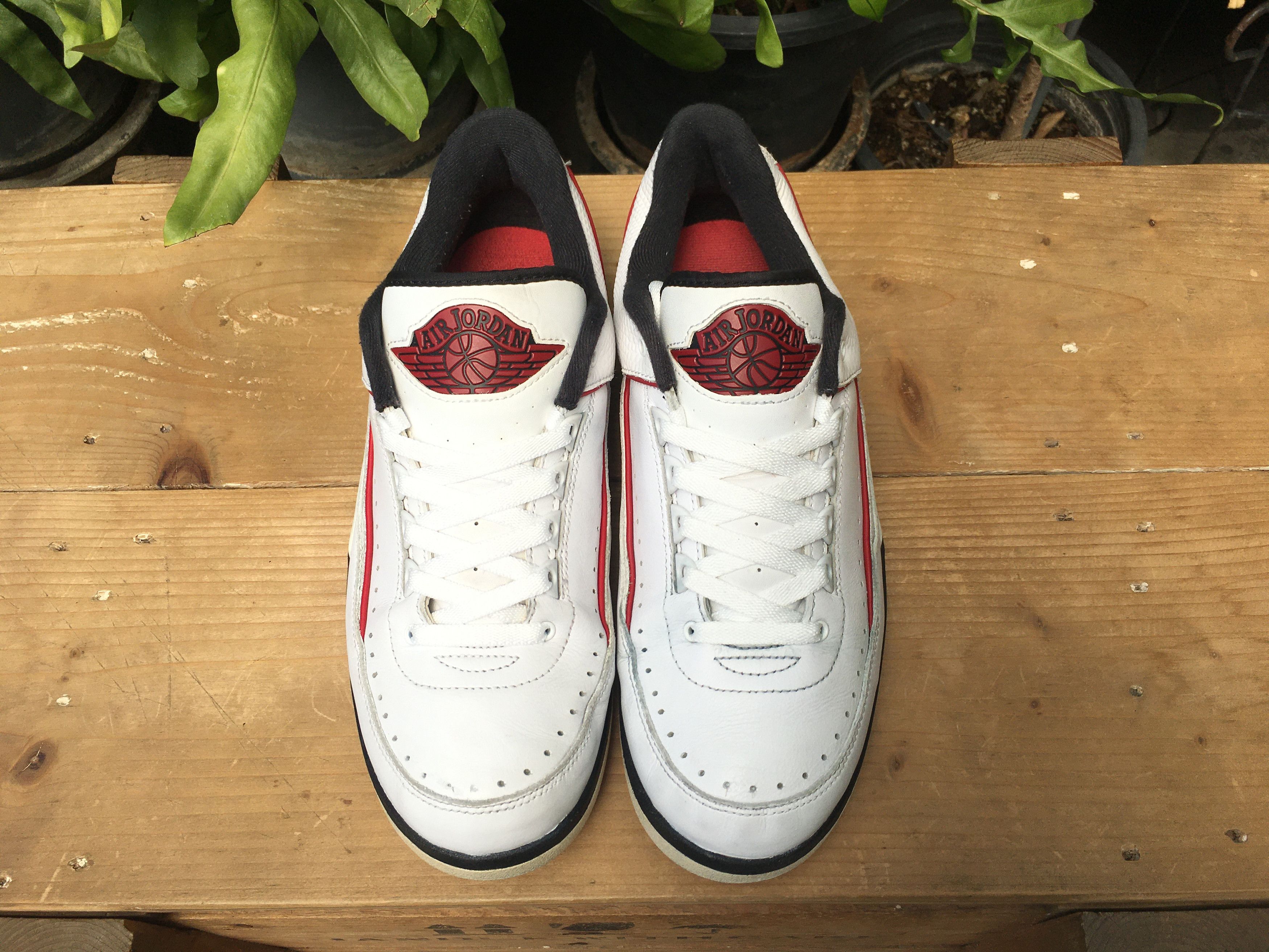 Jordan Brand × Nike 🔥 Nike Air Jordan 2 Retro Low Chicago 2016 Size US 10 / EU 43 - 9 Thumbnail