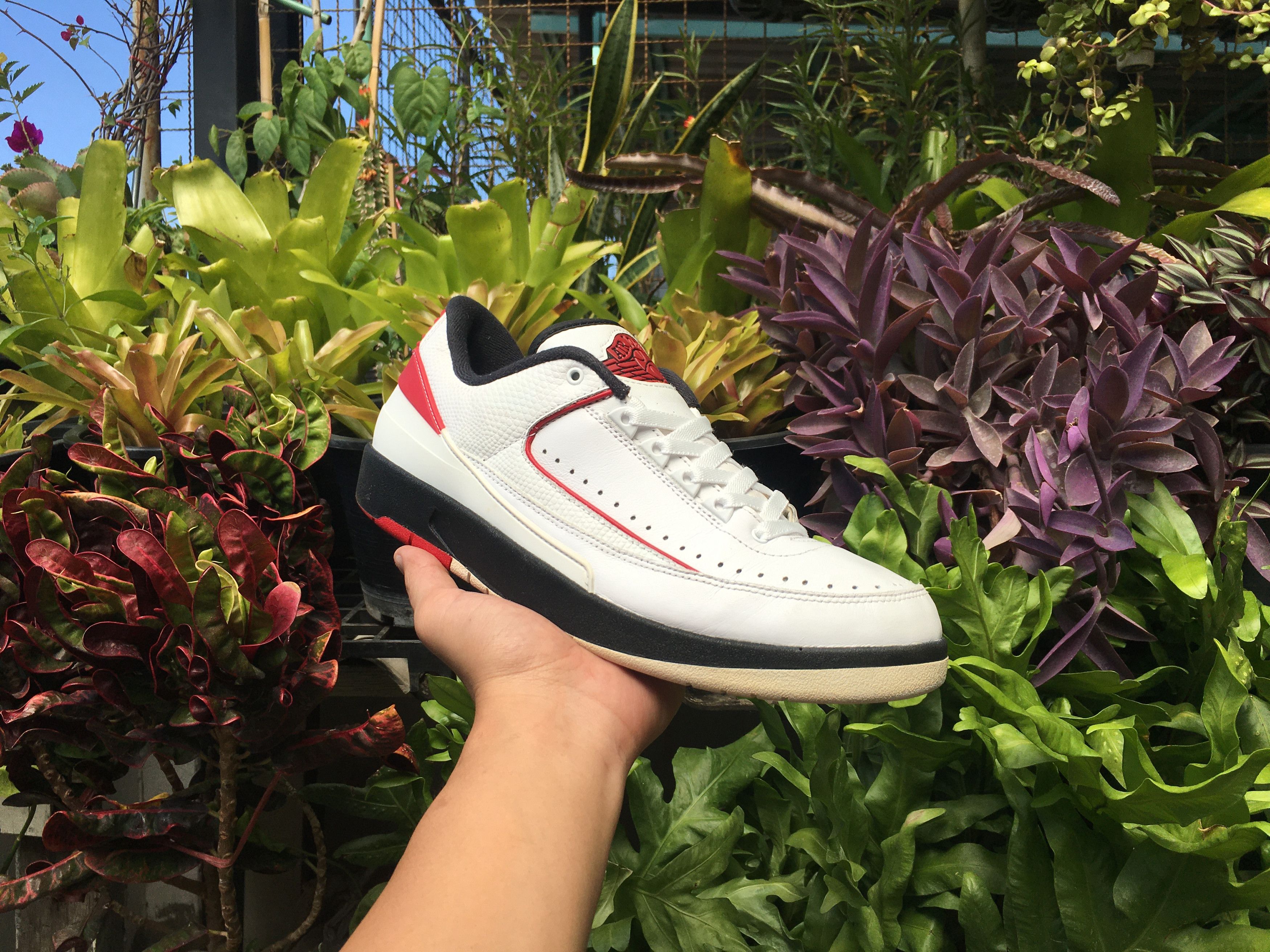 Jordan Brand × Nike 🔥 Nike Air Jordan 2 Retro Low Chicago 2016 Size US 10 / EU 43 - 1 Thumbnail