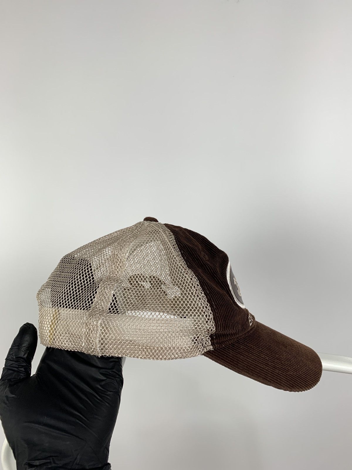 Vintage Vintage Von Dutch Eric Bostrom 32 Corduroy Brown Trucker Hat Size ONE SIZE - 11 Thumbnail