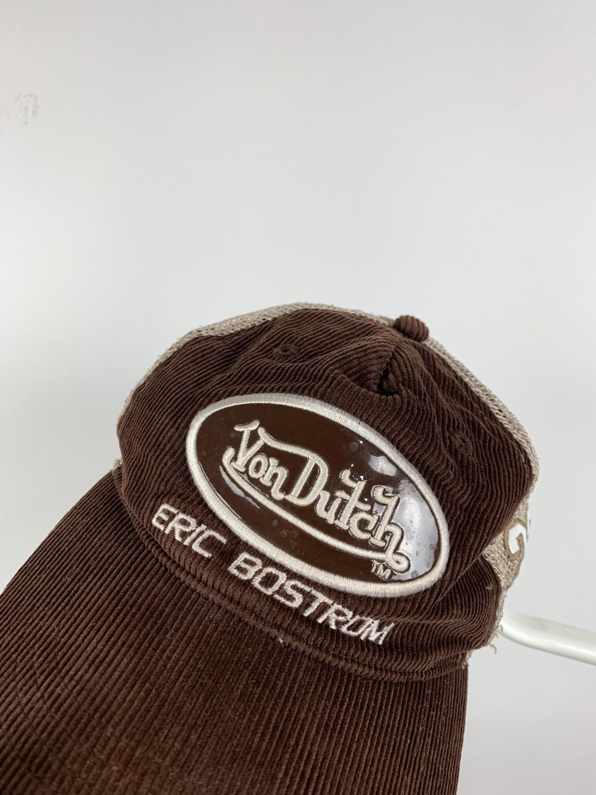 Vintage Vintage Von Dutch Eric Bostrom 32 Corduroy Brown Trucker Hat Size ONE SIZE - 8 Thumbnail