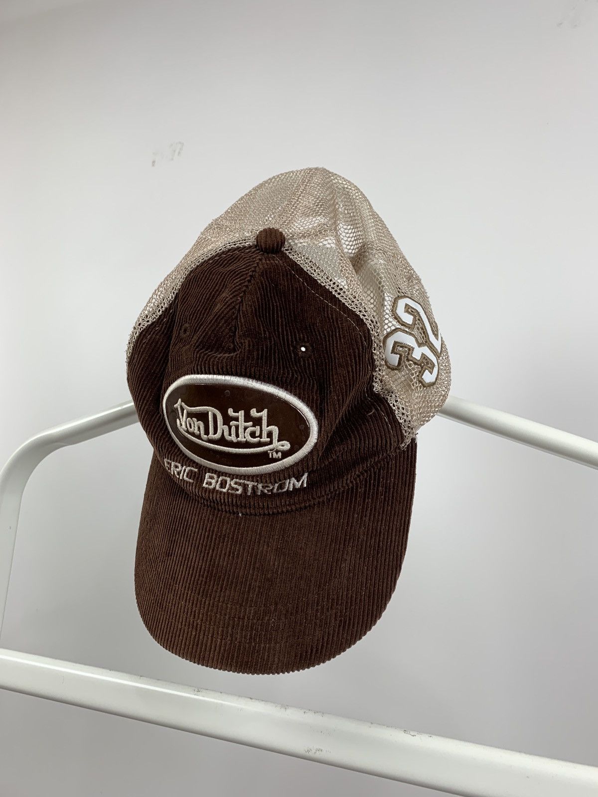 Vintage Vintage Von Dutch Eric Bostrom 32 Corduroy Brown Trucker Hat Size ONE SIZE - 5 Thumbnail