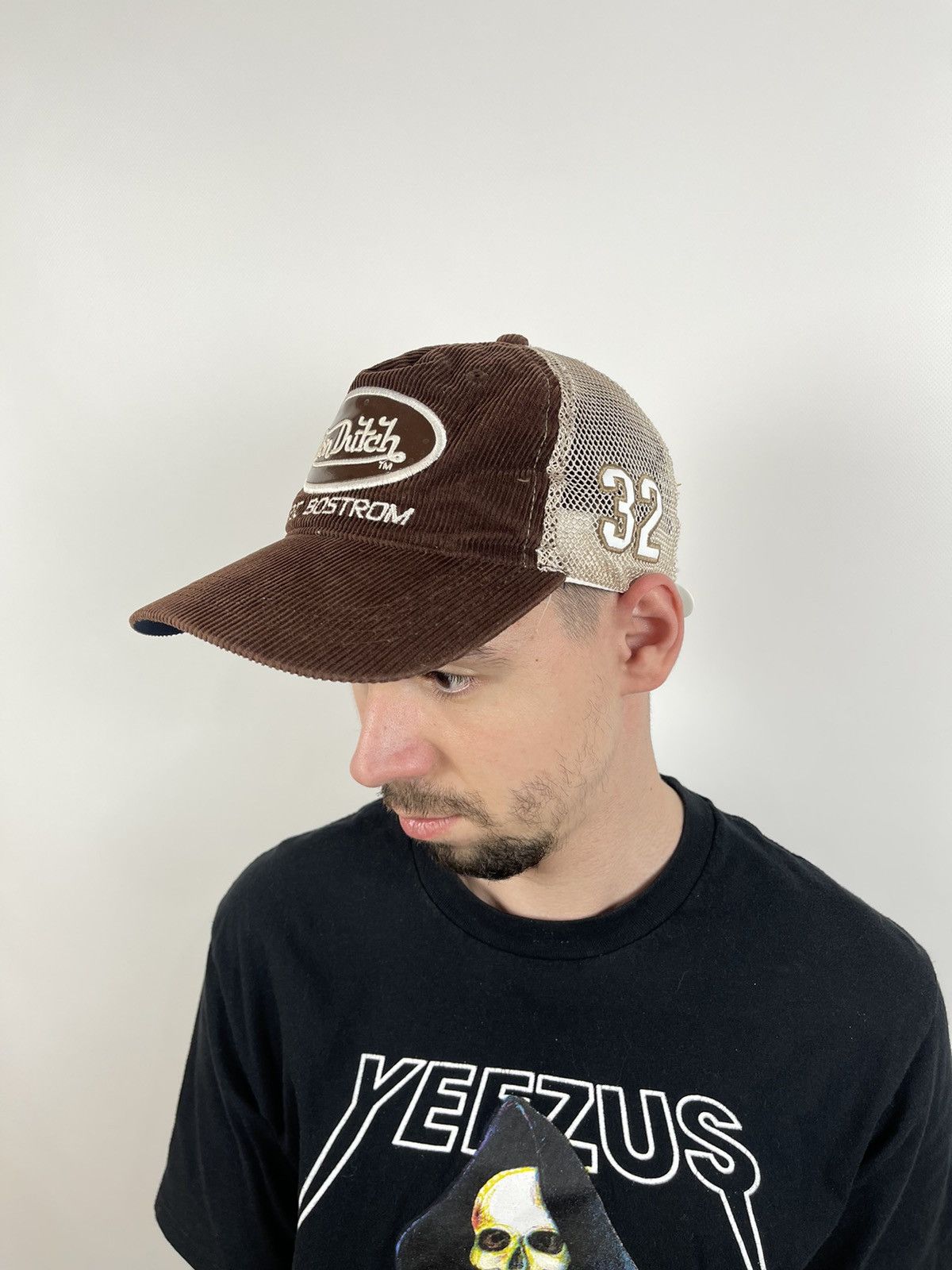 Vintage Vintage Von Dutch Eric Bostrom 32 Corduroy Brown Trucker Hat Size ONE SIZE - 1 Thumbnail