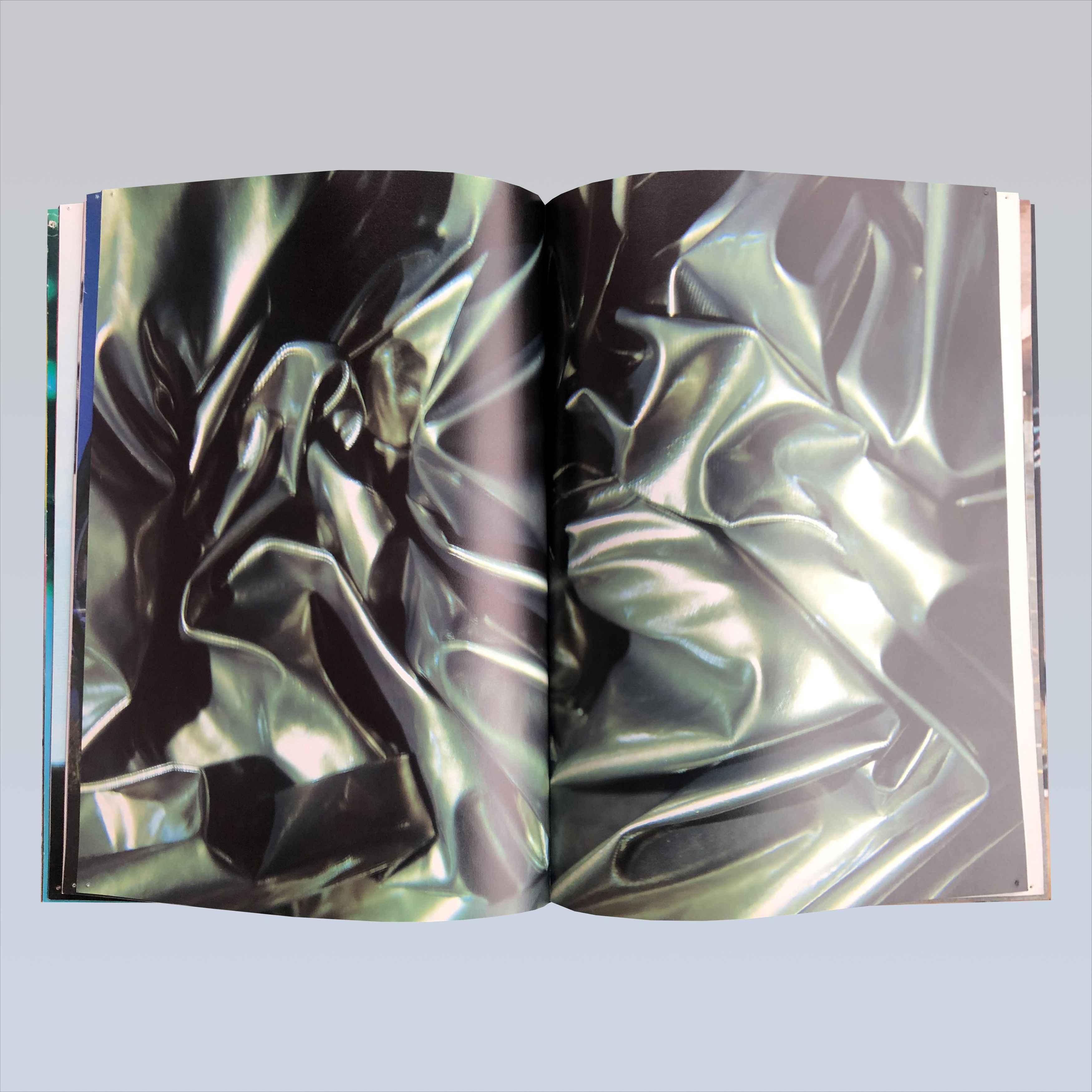 Yohji Yamamoto Yohji Yamamoto Peter Saville - ‘Game Over’ – A/W 1991-92 Size ONE SIZE - 9 Thumbnail