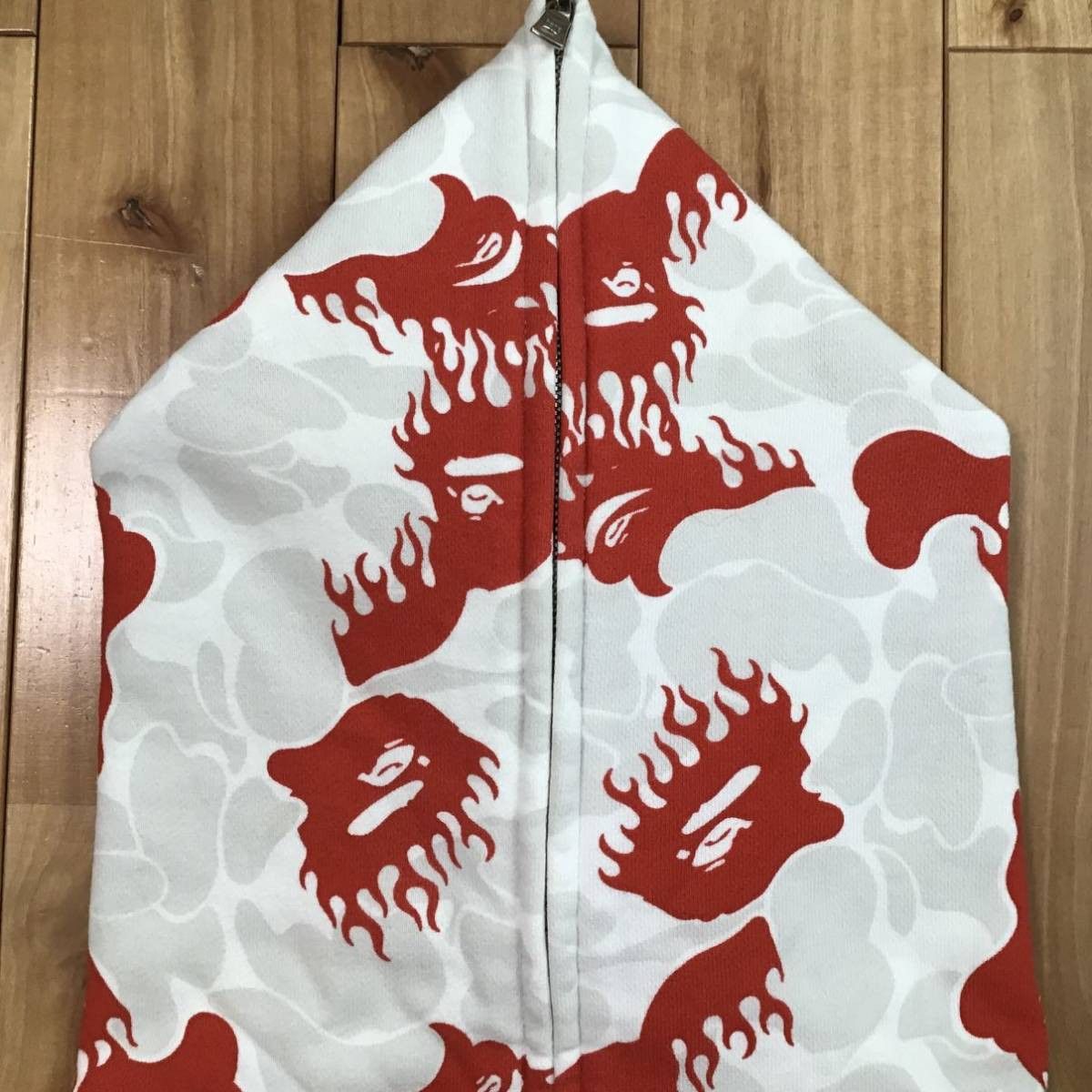Bape BAPE Fire camo full zip hoodie a bathing ape flame NIGO Size US M / EU 48-50 / 2 - 2 Thumbnail
