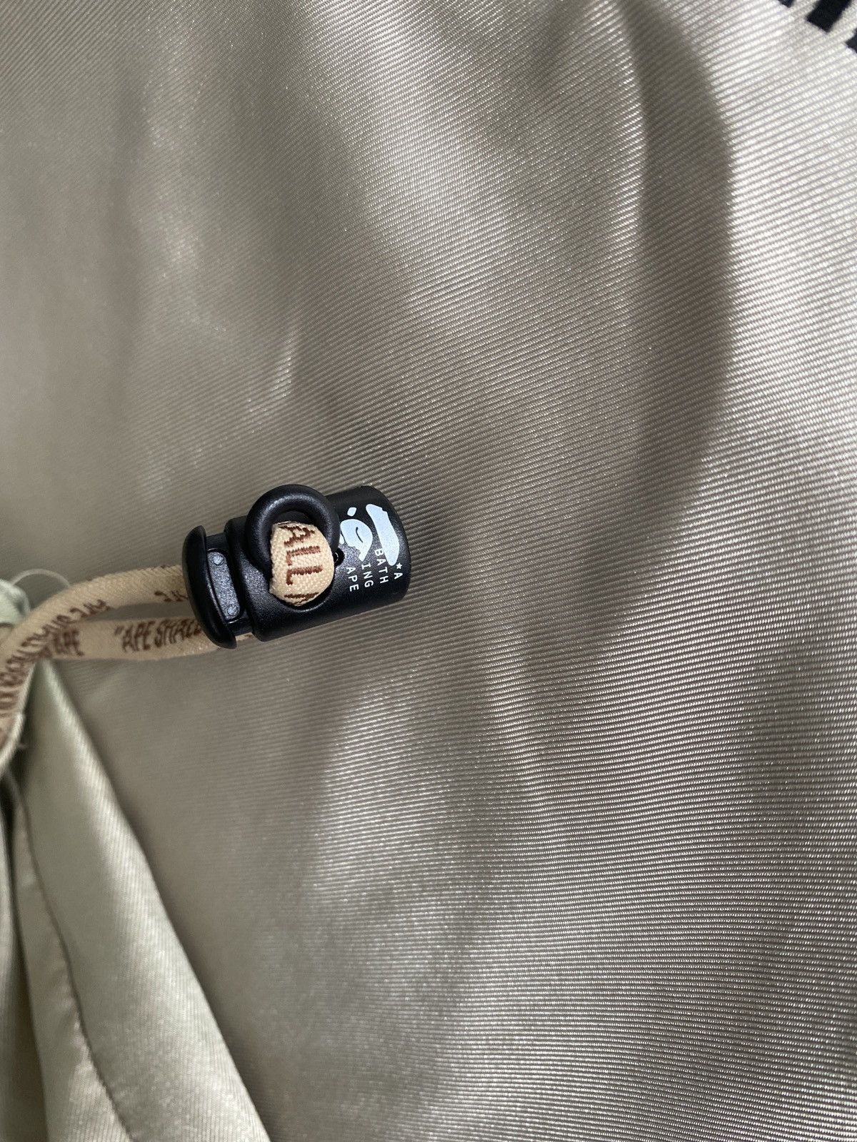 Bape Very Rare Vintage 90’s Bape Mad Face Pull Over Rain Coat Size US L / EU 52-54 / 3 - 10 Thumbnail