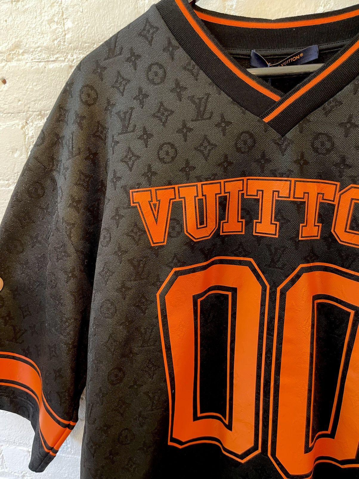 Louis Vuitton × Virgil Abloh LV Louis Vuitton by Virgil NEW Jersey XL Size US XL / EU 56 / 4 - 4 Thumbnail