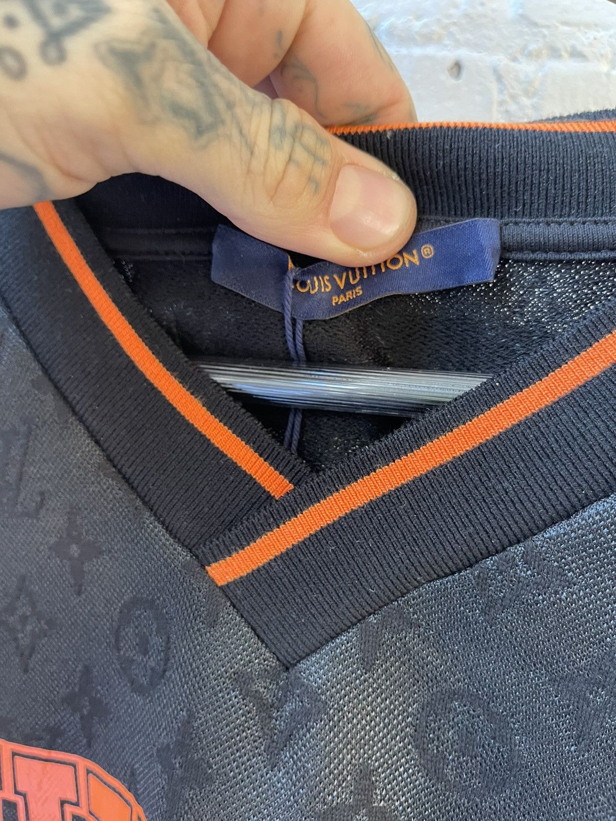 Louis Vuitton × Virgil Abloh LV Louis Vuitton by Virgil NEW Jersey XL Size US XL / EU 56 / 4 - 6 Thumbnail
