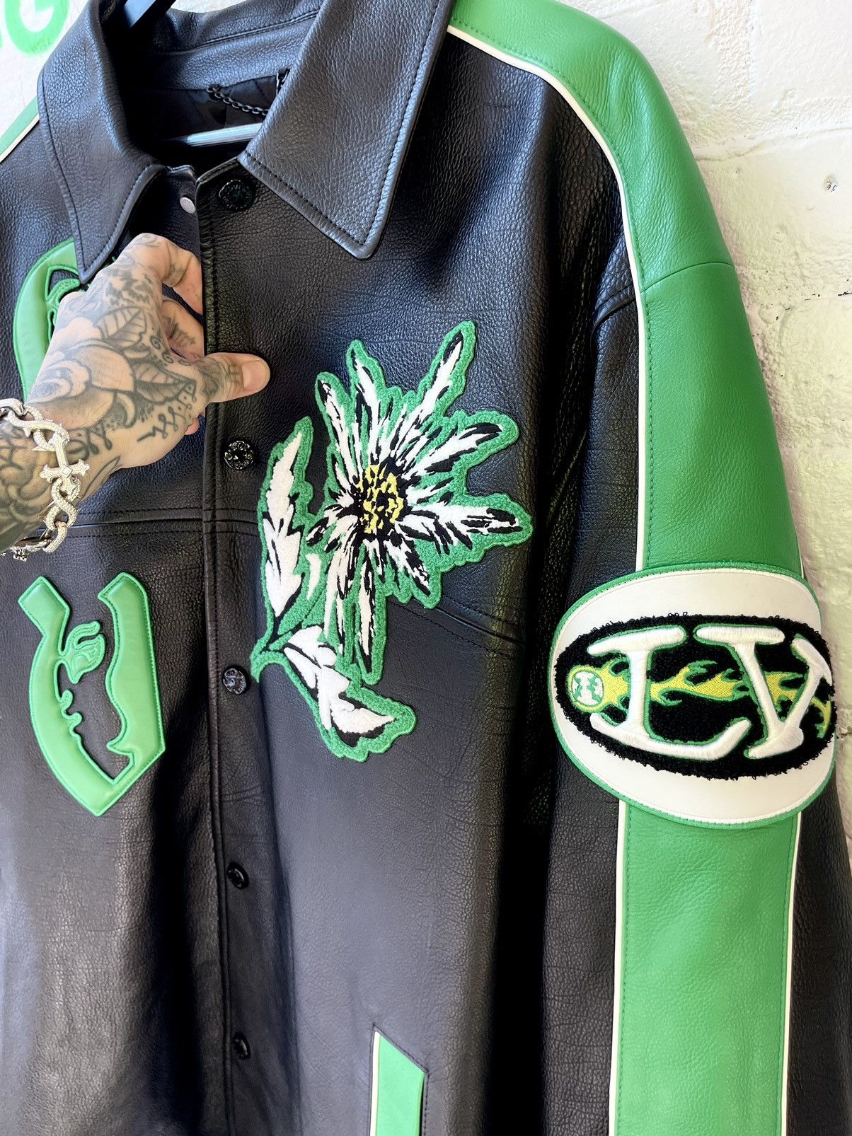Louis Vuitton × Virgil Abloh LV Louis Vuitton by Virgil NEW 1/6 LEATHER PATCH JACKET SZ54 Size US L / EU 52-54 / 3 - 10 Thumbnail