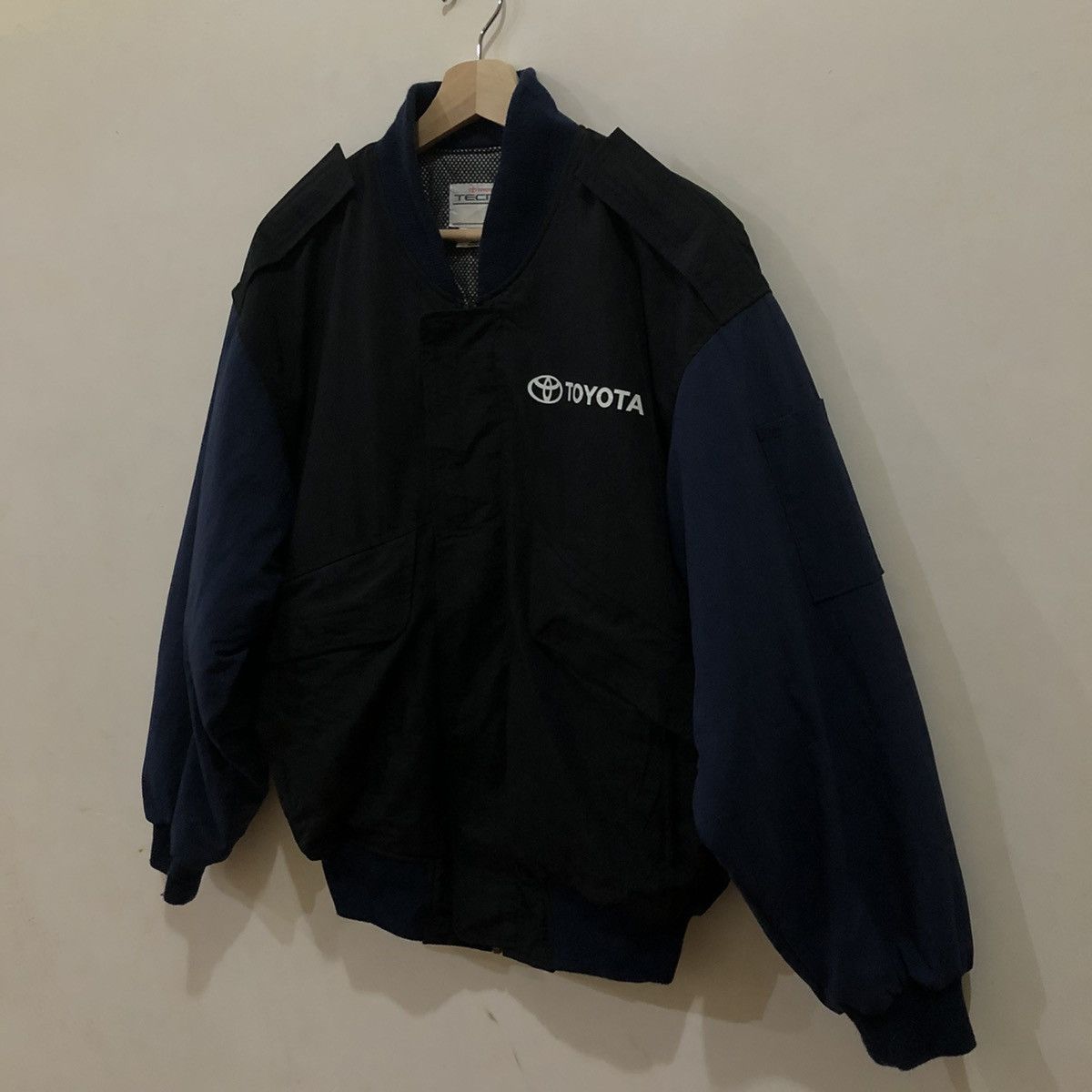 Japanese Brand Vintage Toyota Tecno TRD BIG LOGO Bomber Jacket Size US L / EU 52-54 / 3 - 4 Thumbnail