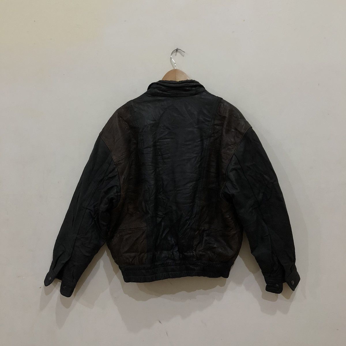 Aero Leathers Bomber Leather Jacket Intermezzo by D'URBAN Inc Size US M / EU 48-50 / 2 - 8 Thumbnail