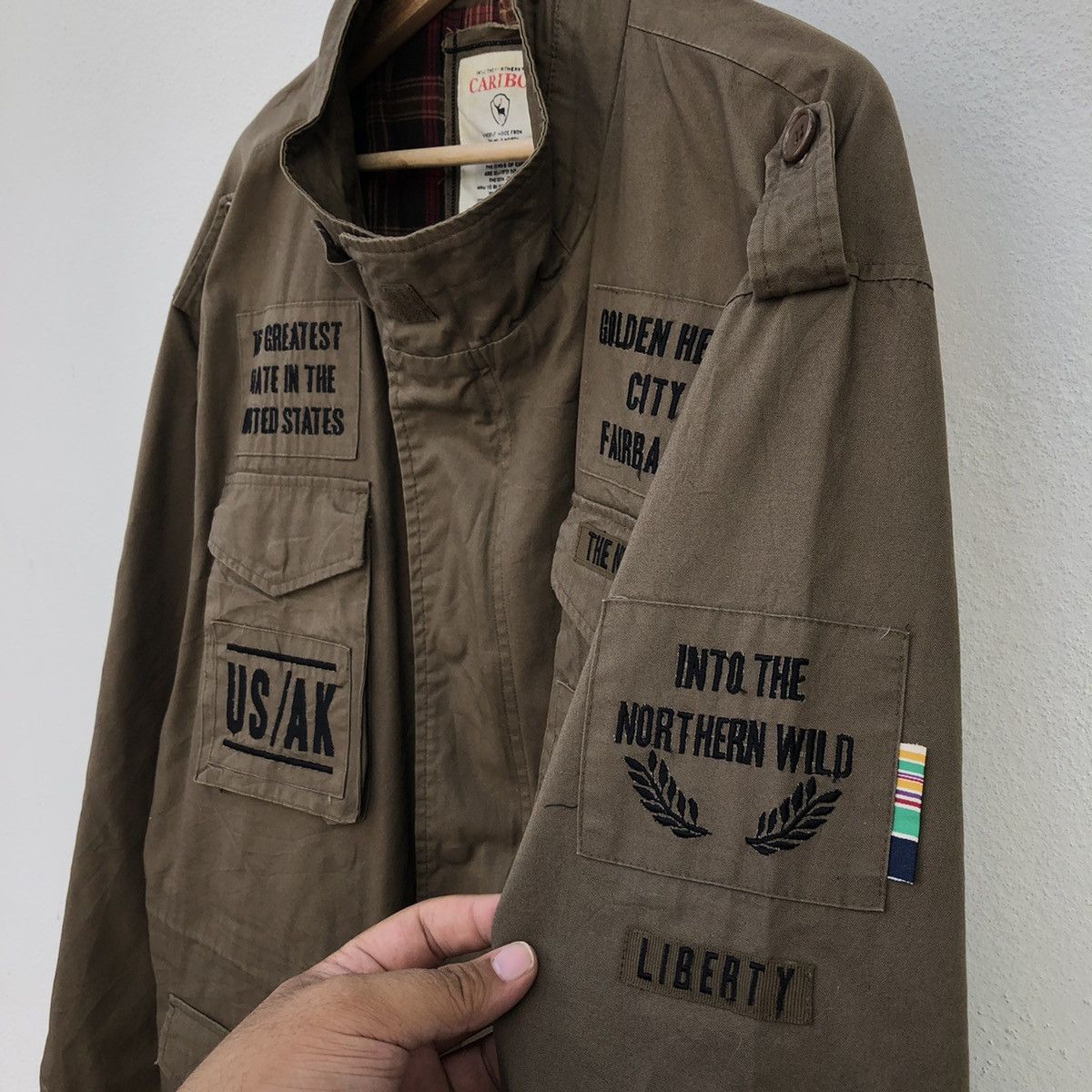 Vintage CARIBOU PARKA JACKET MILITARY COLLECTIONS FULL PATCH DESIGN Size US XXL / EU 58 / 5 - 12 Thumbnail