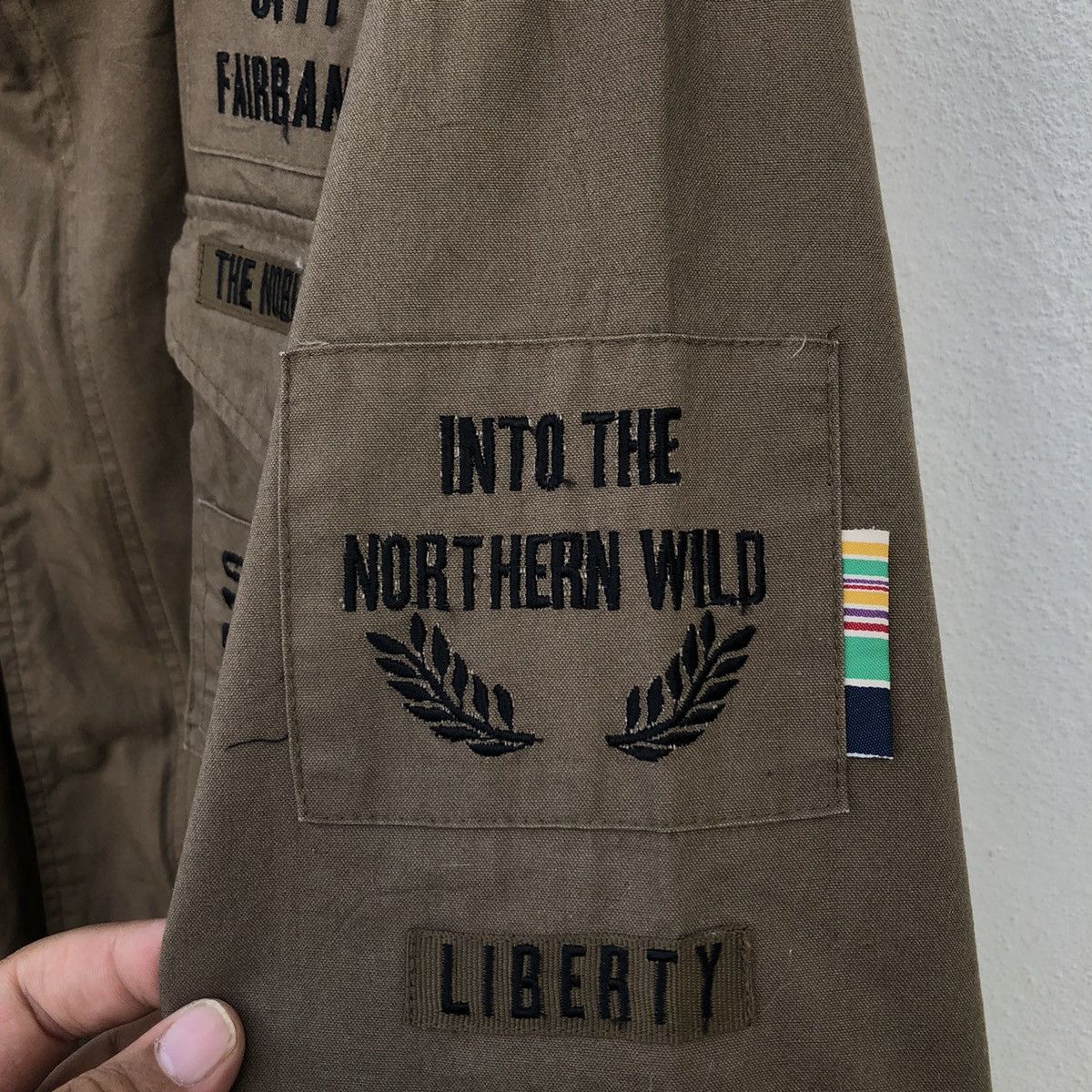 Vintage CARIBOU PARKA JACKET MILITARY COLLECTIONS FULL PATCH DESIGN Size US XXL / EU 58 / 5 - 13 Thumbnail