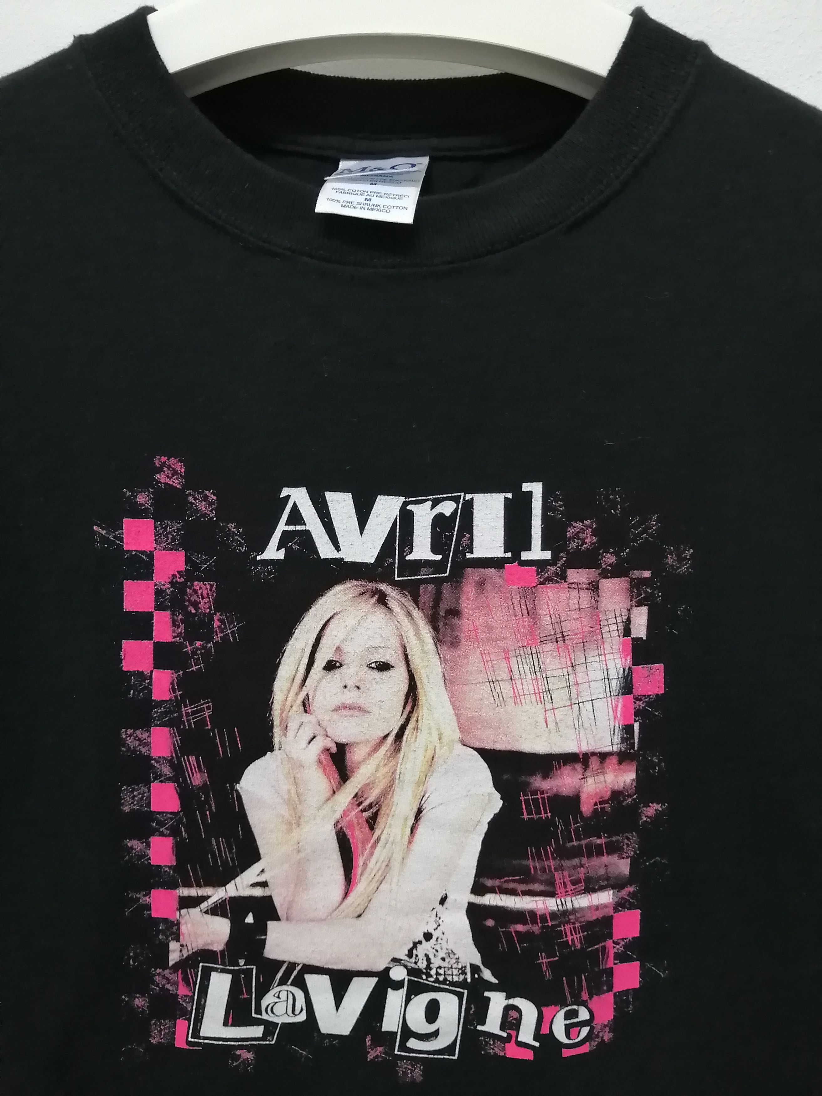 Band Tees Vintage AVRIL LAVIGNE Tshirt Size US M / EU 48-50 / 2 - 4 Thumbnail