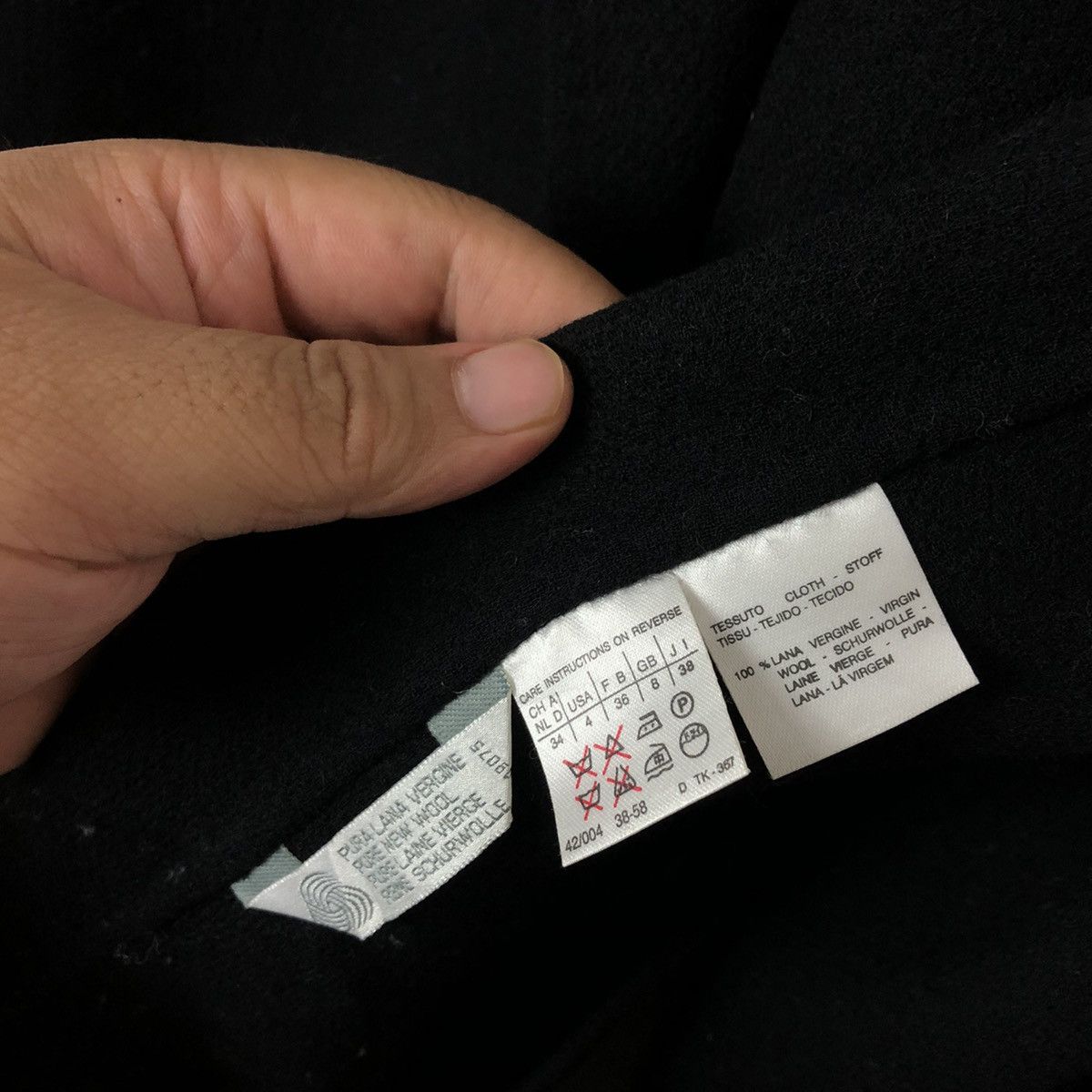 Vintage ULTIMATE BLACK MAX MARA JACKET MADE IN ITALY Size US M / EU 48-50 / 2 - 10 Thumbnail