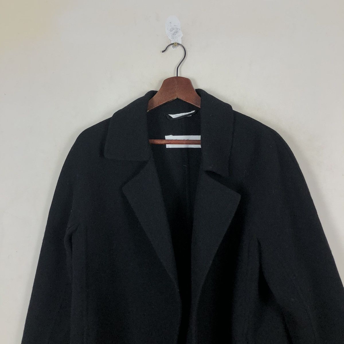 Vintage ULTIMATE BLACK MAX MARA JACKET MADE IN ITALY Size US M / EU 48-50 / 2 - 2 Thumbnail