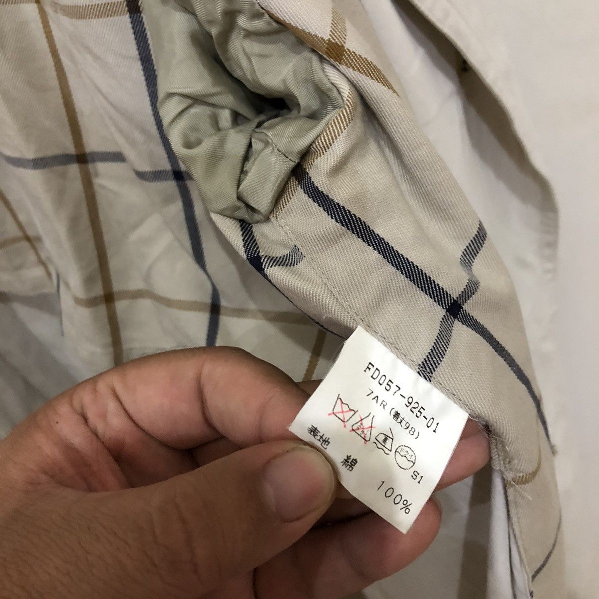 Burberry Vintage Trench Coat Burberry Big Logo Size US M / EU 48-50 / 2 - 6 Thumbnail
