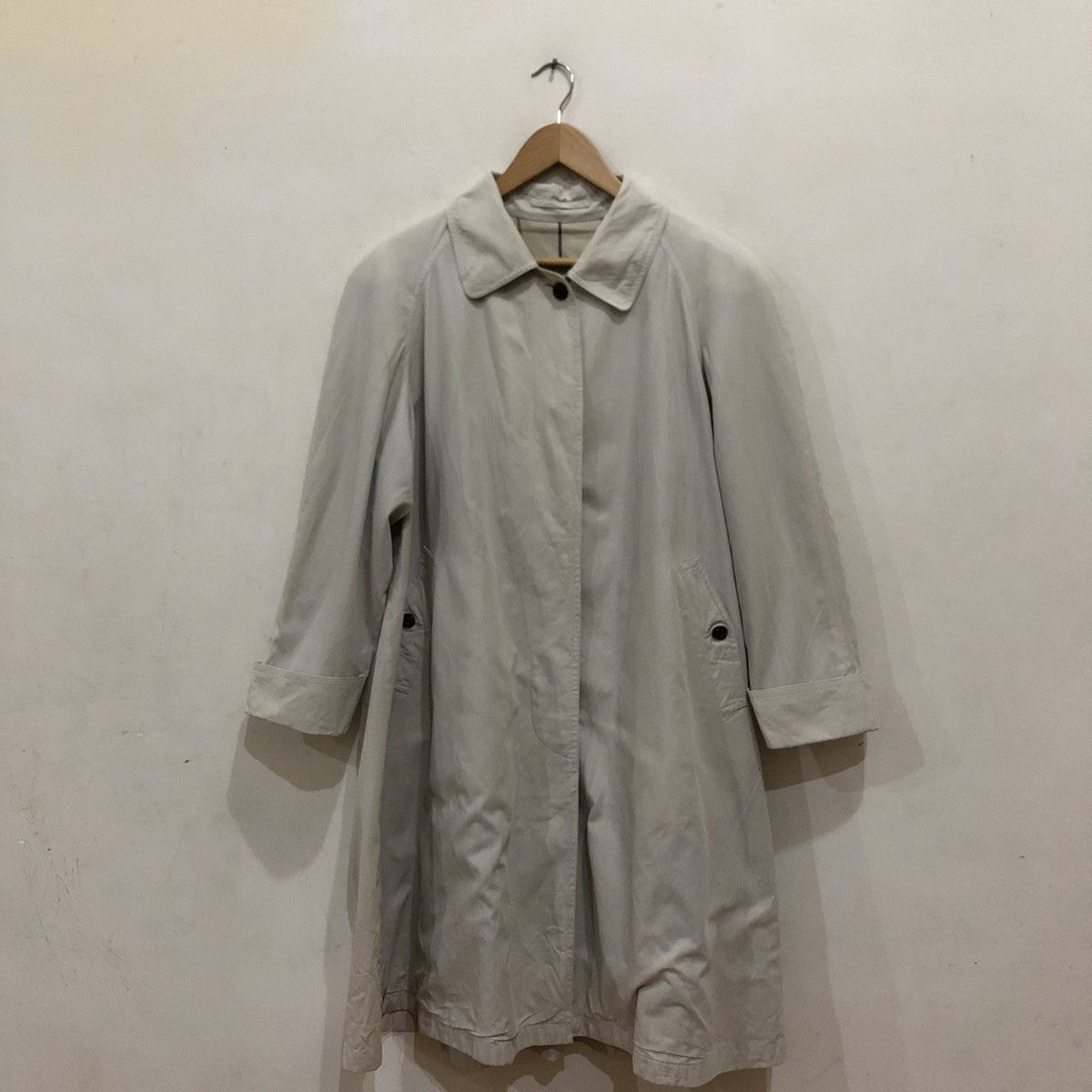 Burberry Vintage Trench Coat Burberry Big Logo Size US M / EU 48-50 / 2 - 10 Thumbnail