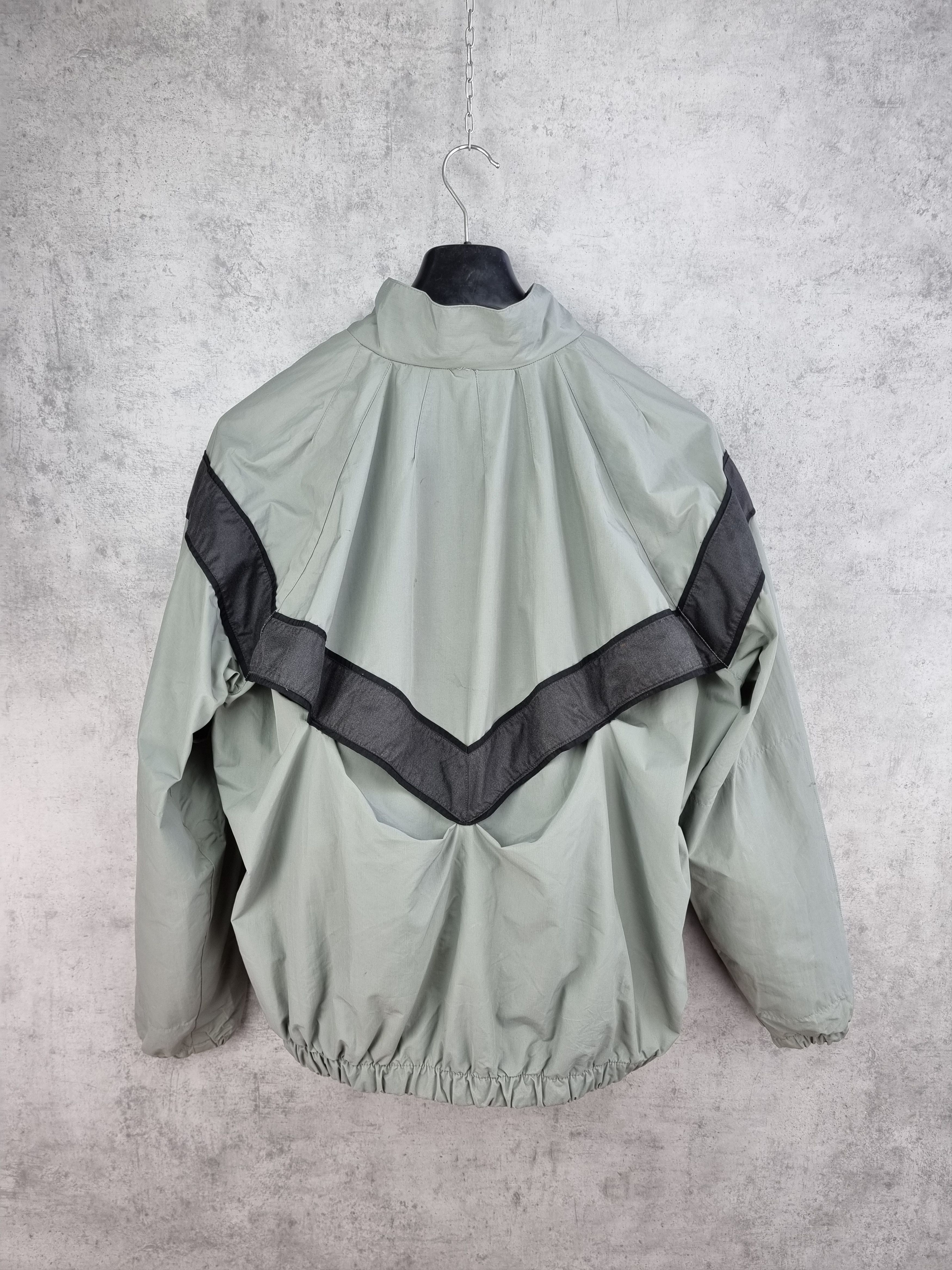 Other 90s Vintage US Army Reflective Jacket seen on Shia LaBeouf Size US S / EU 44-46 / 1 - 6 Thumbnail