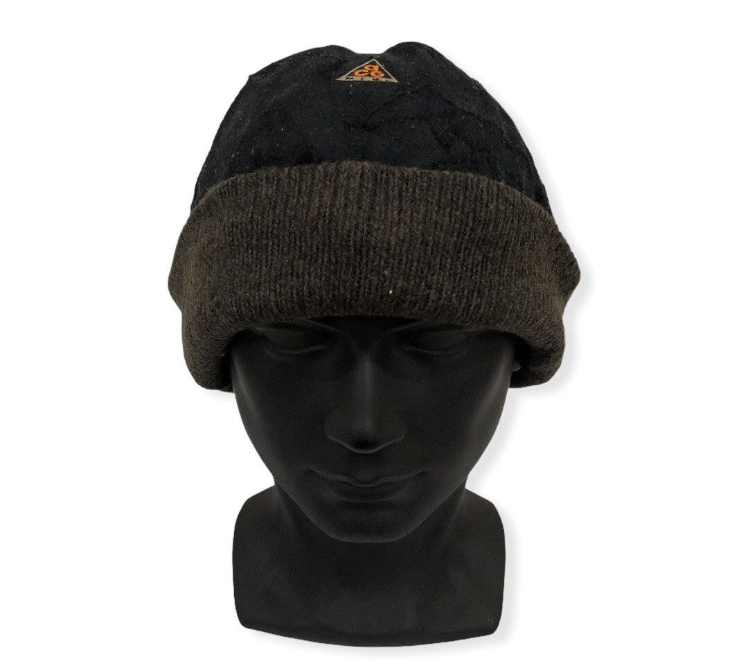 Vintage Nike ACG Small logo Beanie Hat