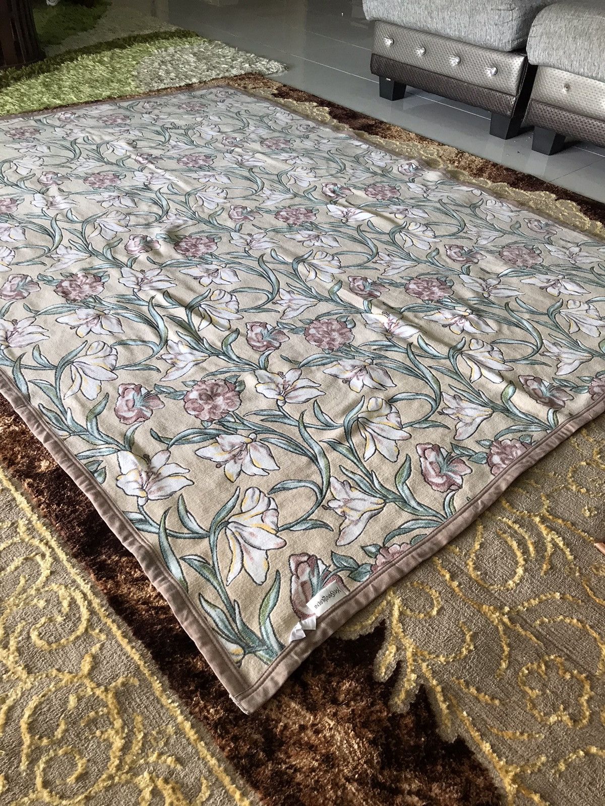 Yves Saint Laurent Vintage Yves Saint Laurent Wool Blanket Size ONE SIZE - 9 Thumbnail