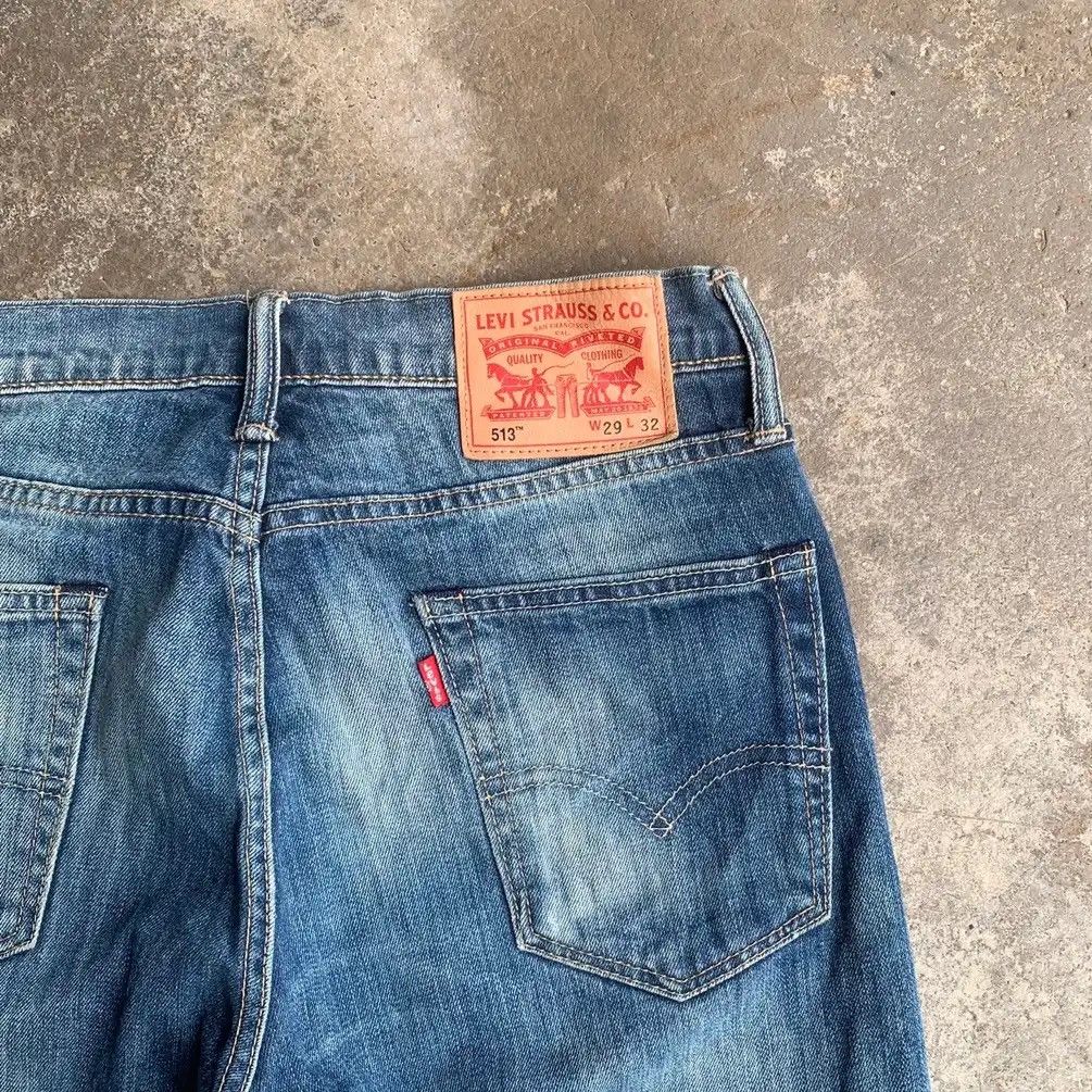 Levi's LEVI’S DISTRESSED DENIM LEVIS 513 TROUSERS BLUE WASH JEANS Size US 29 - 12 Thumbnail