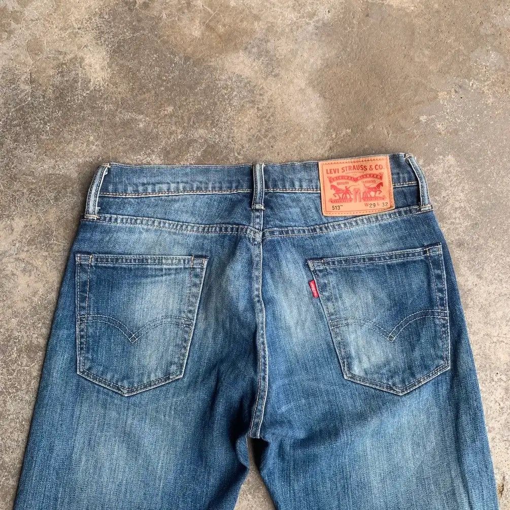 Levi's LEVI’S DISTRESSED DENIM LEVIS 513 TROUSERS BLUE WASH JEANS Size US 29 - 10 Thumbnail
