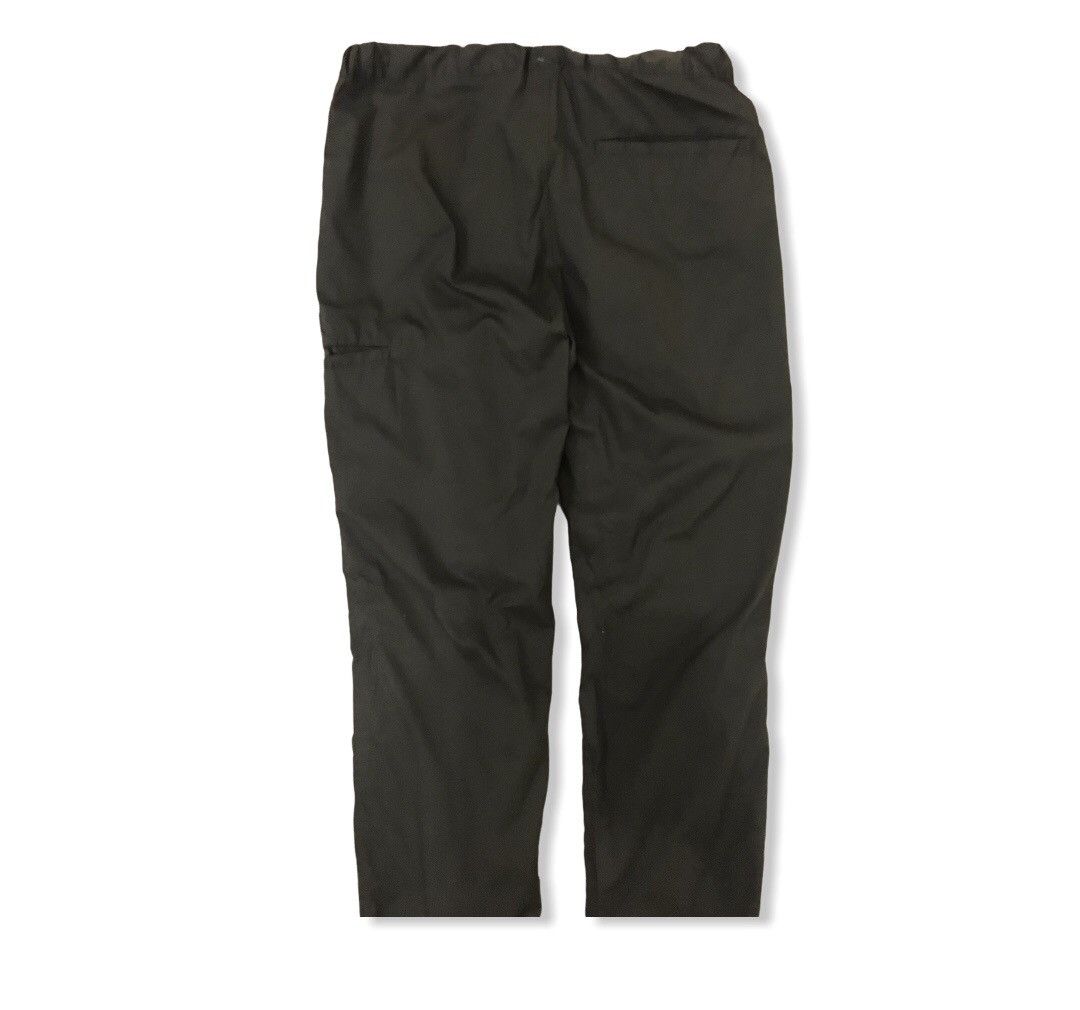 Uniqlo Uniqlo Hiking/Track Multipocket Cargo Pants Size US 28 / EU 44 - 11 Thumbnail