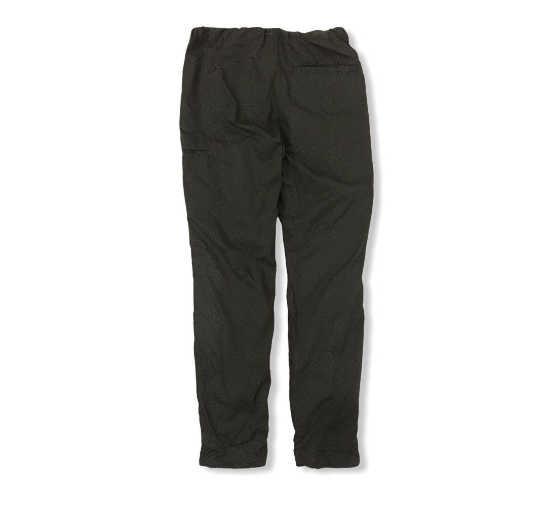 Uniqlo Uniqlo Hiking/Track Multipocket Cargo Pants Size US 28 / EU 44 - 10 Thumbnail