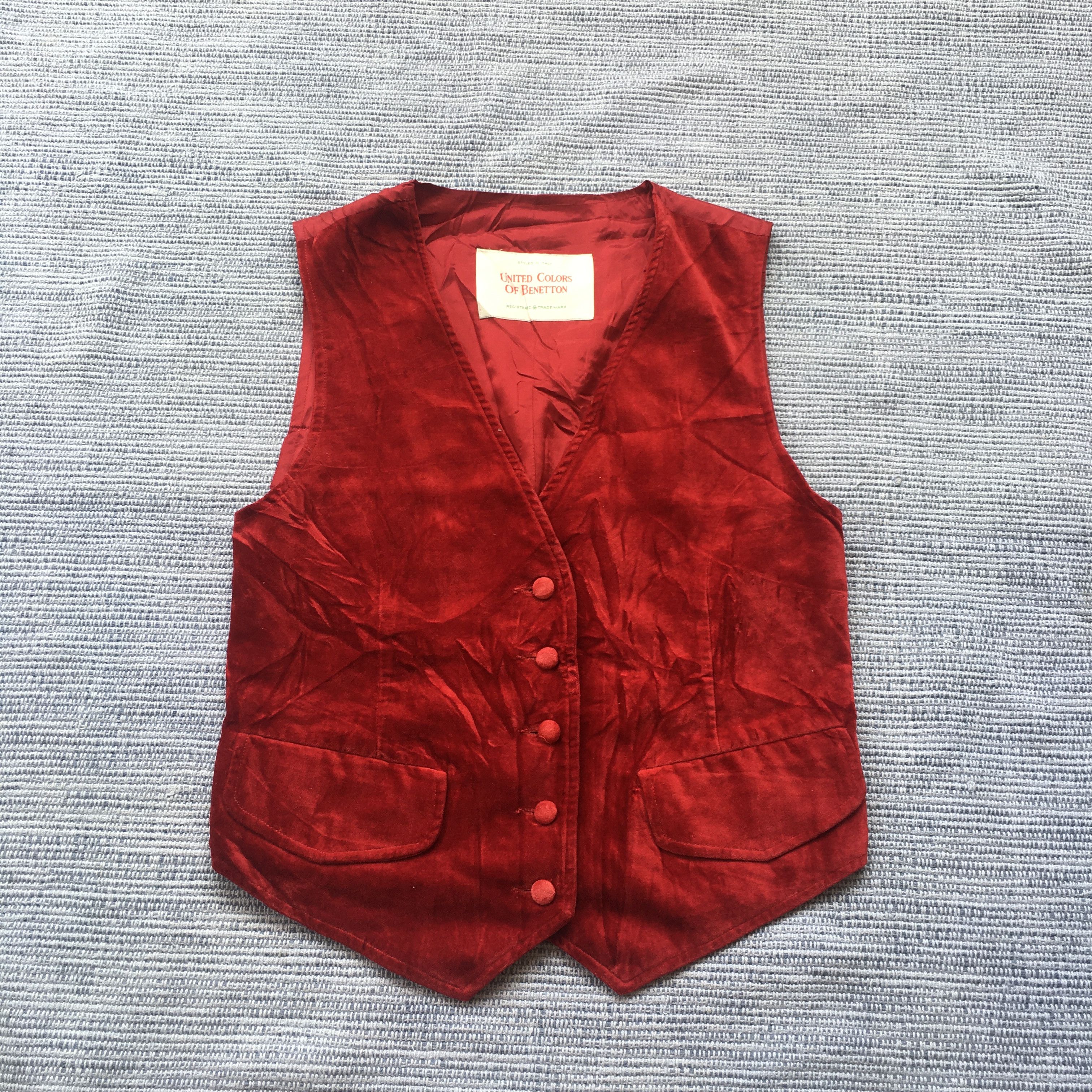 United Colors Of Benetton red velvet vest Size US S / EU 44-46 / 1 - 1 Thumbnail