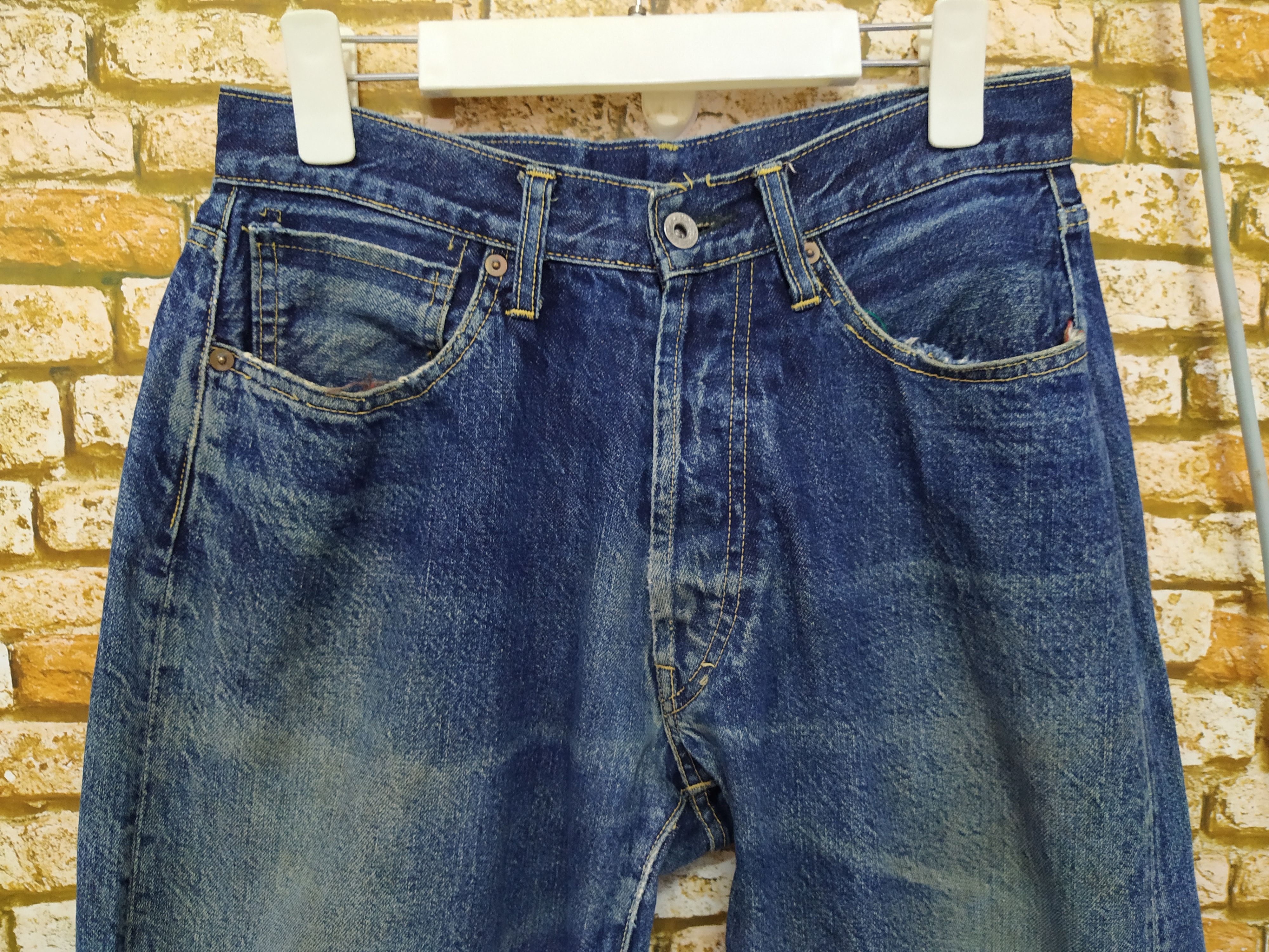 Japanese Brand SILVERSTONE SELVEDGE DENIM JAPAN DISTRESSED (B351) w28 Size US 28 / EU 44 - 3 Thumbnail