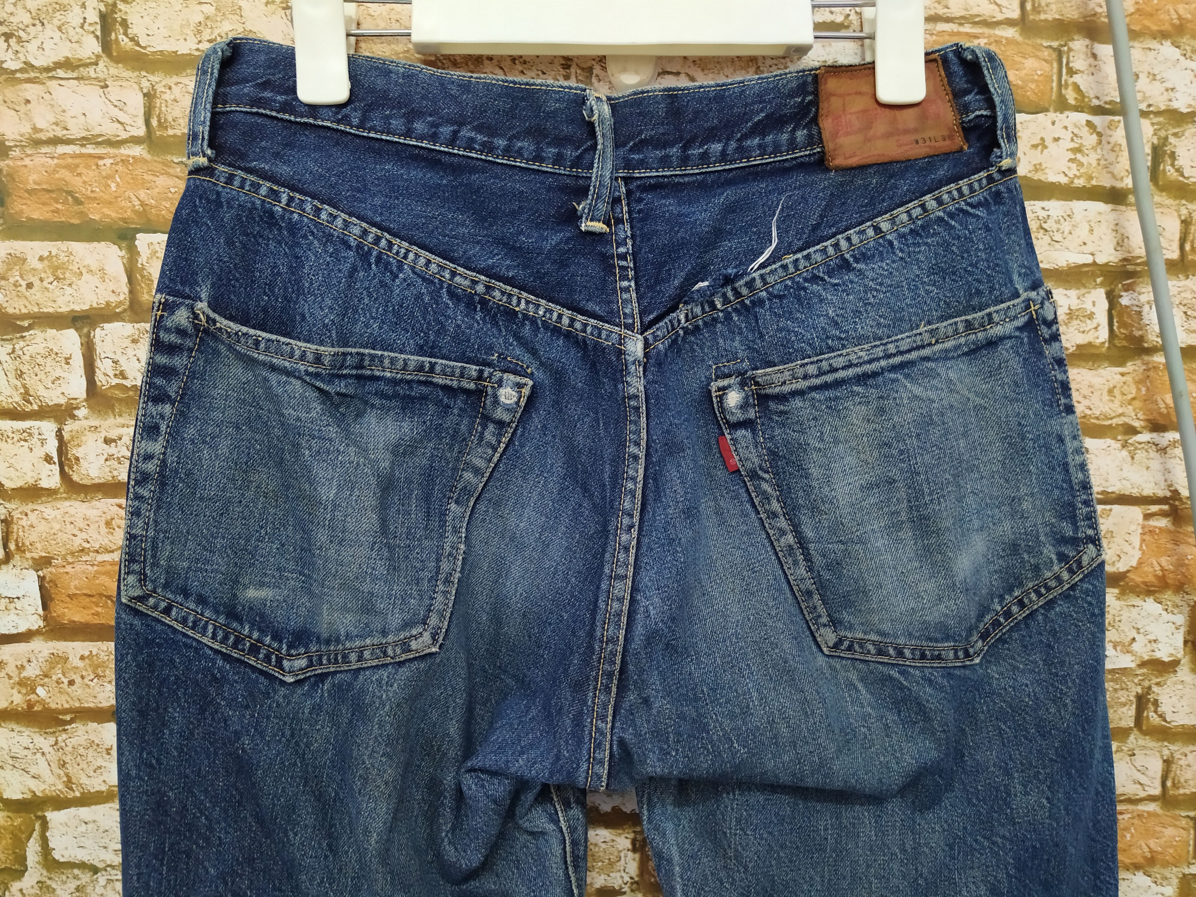 Japanese Brand SILVERSTONE SELVEDGE DENIM JAPAN DISTRESSED (B351) w28 Size US 28 / EU 44 - 6 Thumbnail