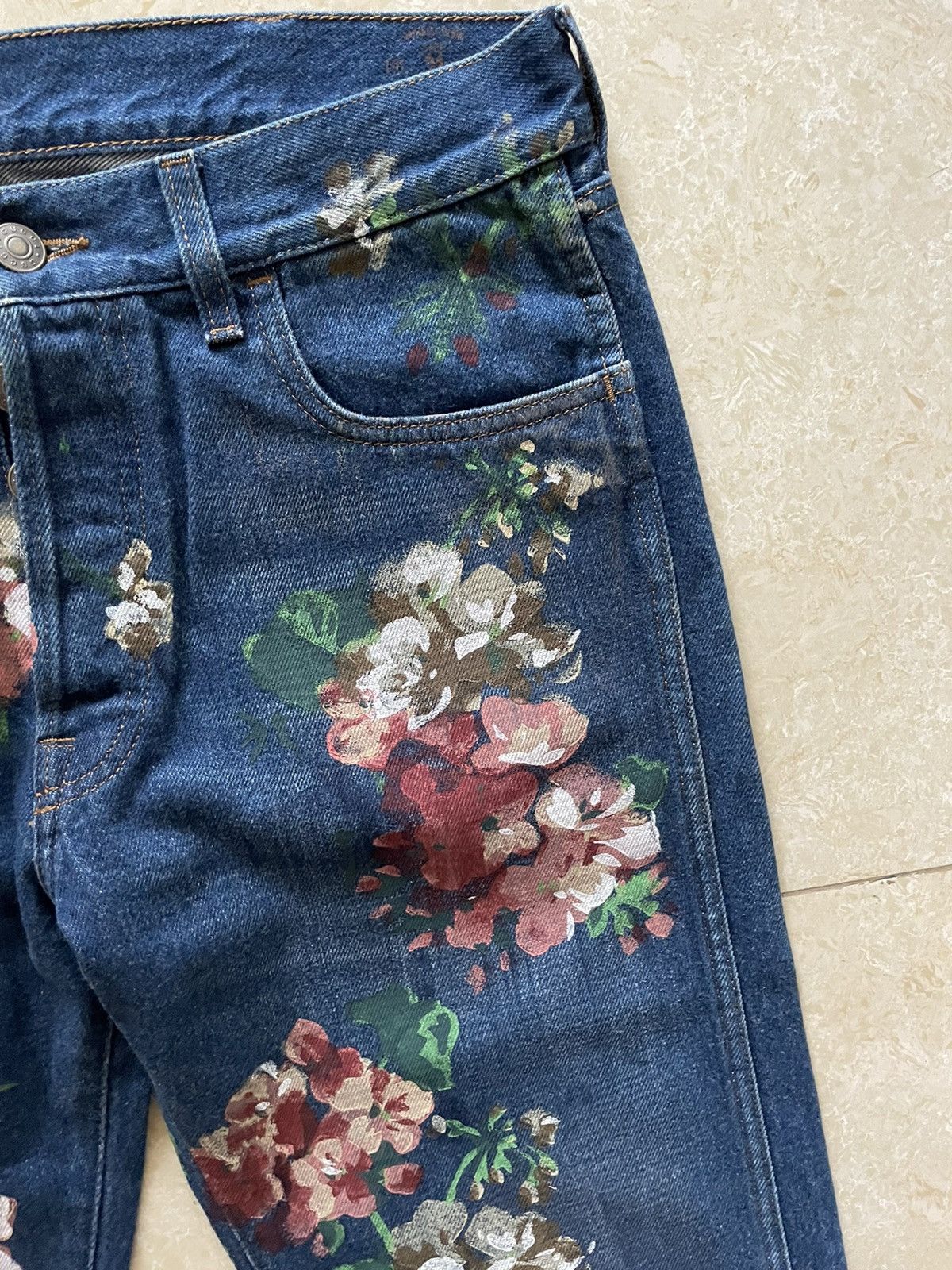 Gucci Gucci floral painted denim 31 Size US 31 - 3 Thumbnail