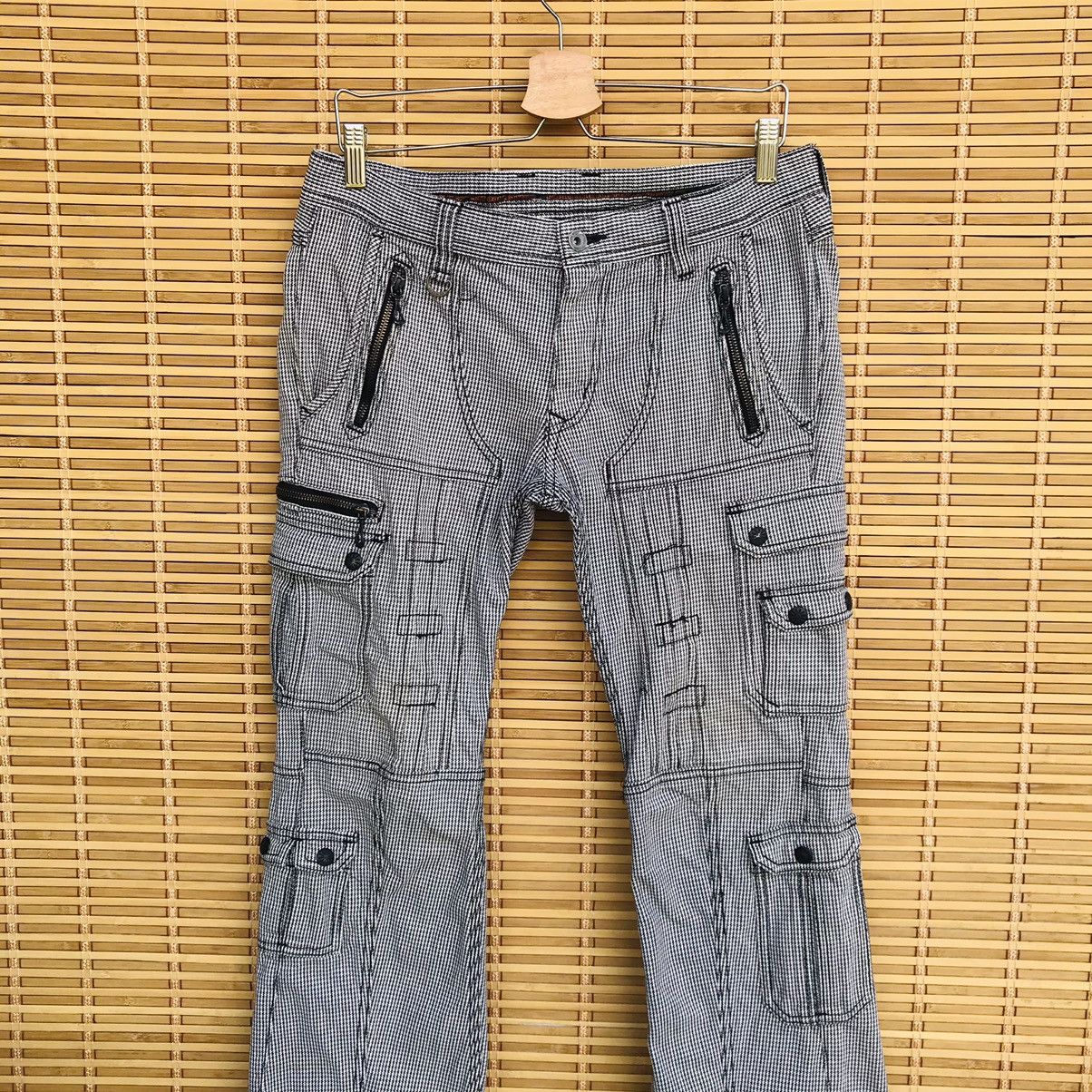 14th Addiction × Le Grande Bleu (L.G.B.) × PPFM Nicole club for men multipocket cargo pant low rise Size US 29 - 4 Thumbnail