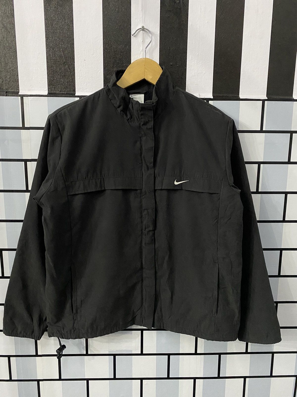 Nike Nike Swoosh Small Logo Zipper Light Jacket Size US S / EU 44-46 / 1 - 1 Thumbnail