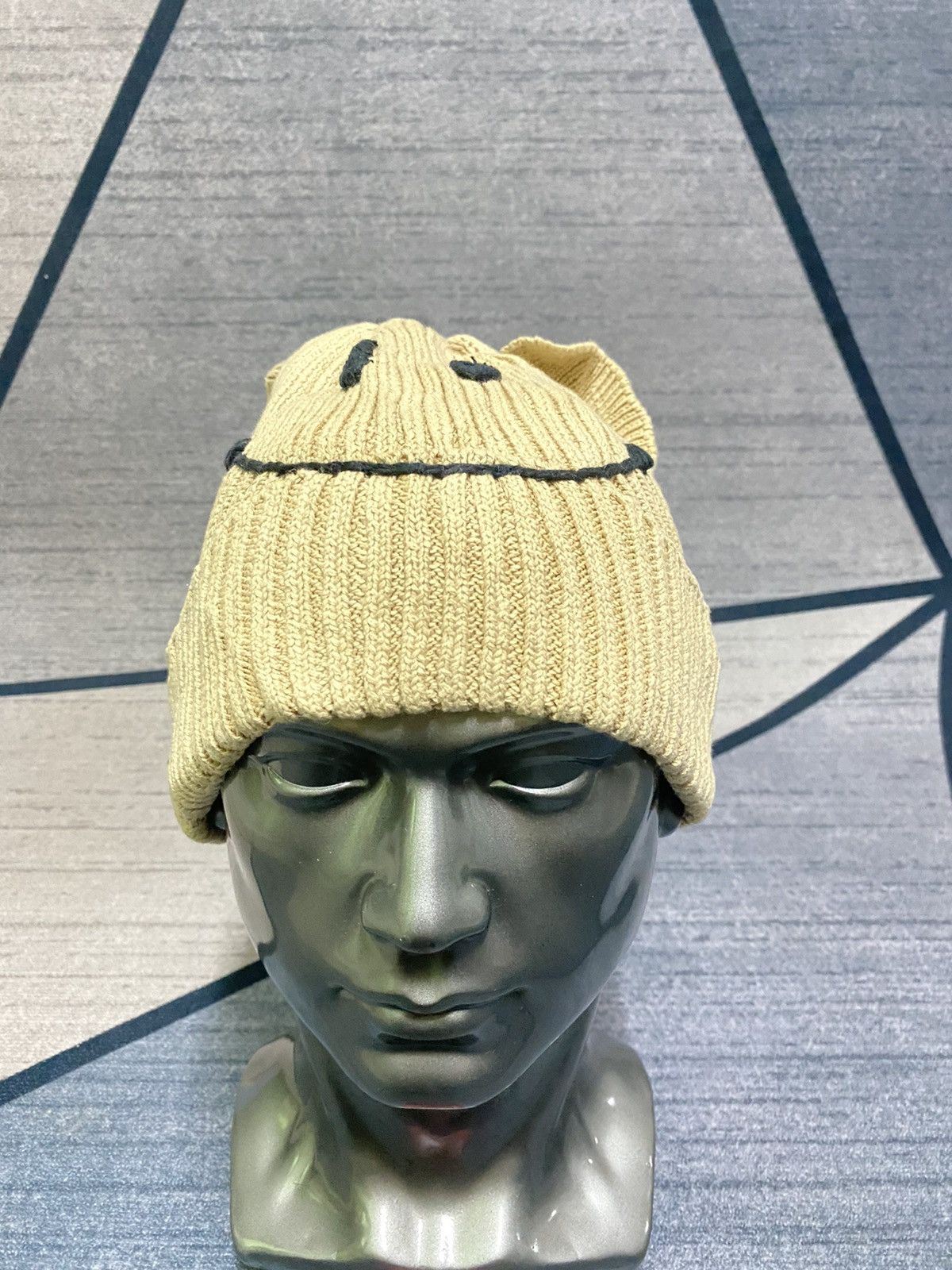 Japanese Brand Japanese Smile Design With Ribbon At Back Beanie Hat Size ONE SIZE - 1 Thumbnail