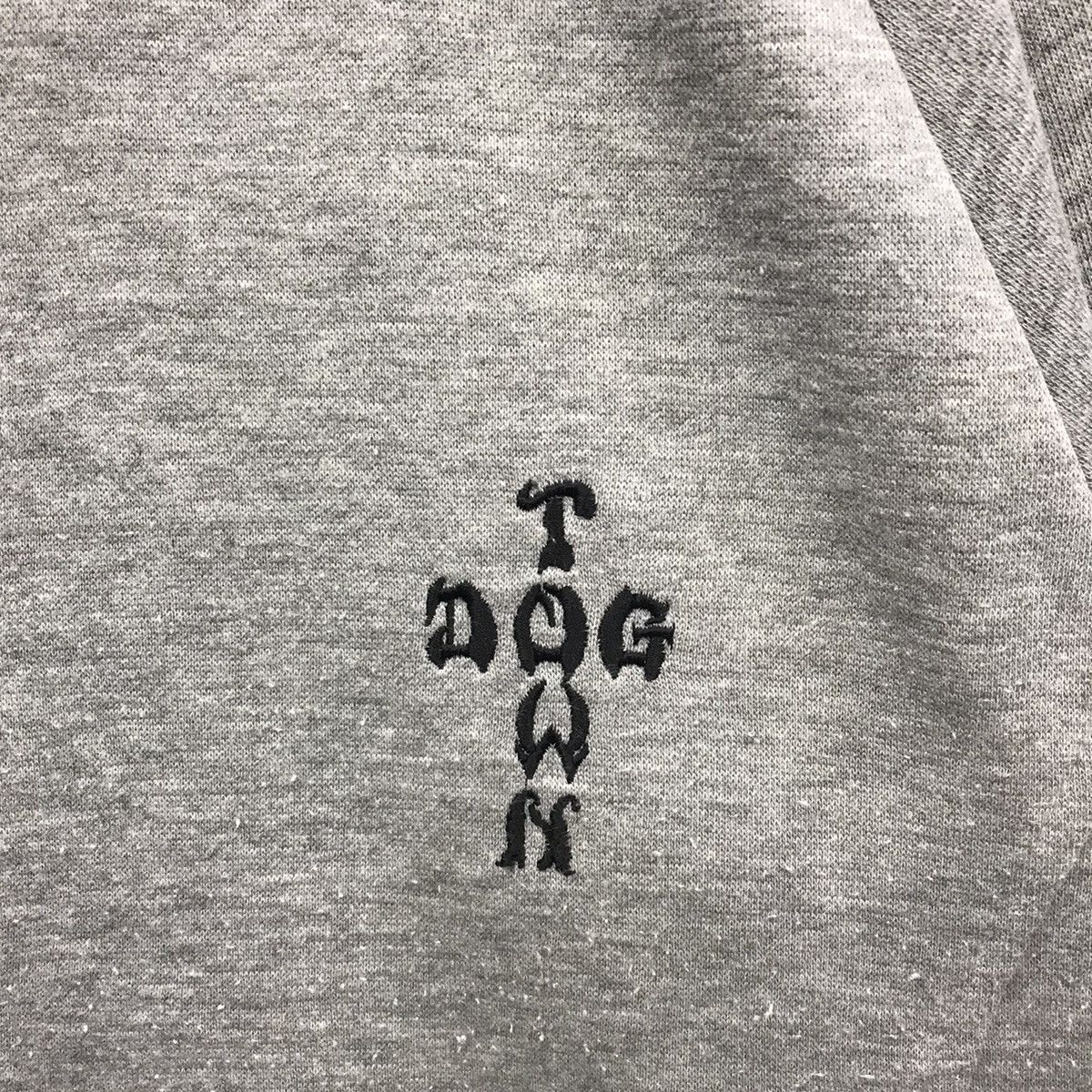 Dogtown × Japanese Brand Rare!! DogTown Spellout Embroidery Zipper Sweter Size US L / EU 52-54 / 3 - 6 Thumbnail