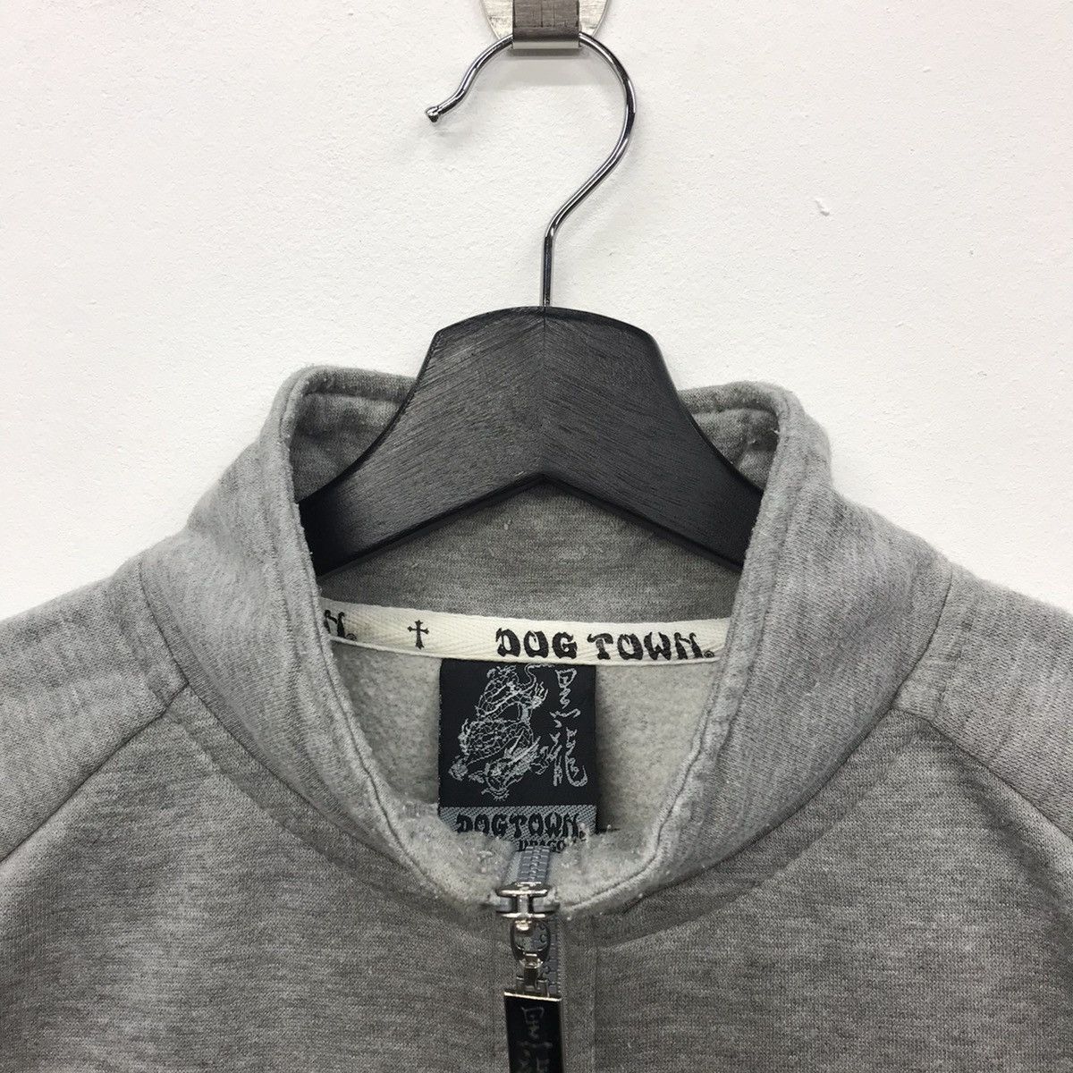 Dogtown × Japanese Brand Rare!! DogTown Spellout Embroidery Zipper Sweter Size US L / EU 52-54 / 3 - 3 Thumbnail