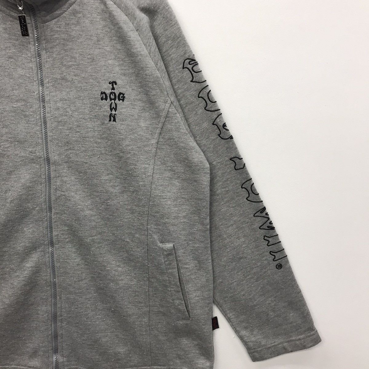 Dogtown × Japanese Brand Rare!! DogTown Spellout Embroidery Zipper Sweter Size US L / EU 52-54 / 3 - 4 Thumbnail