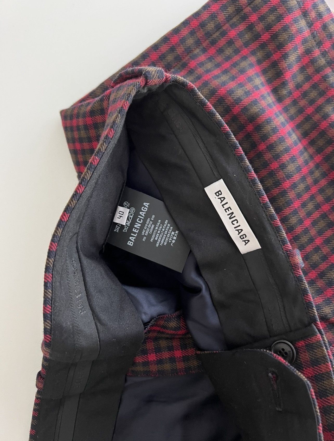 Balenciaga Balenciaga Zipped Tartan Trousers Size US 34 / EU 50 - 7 Thumbnail