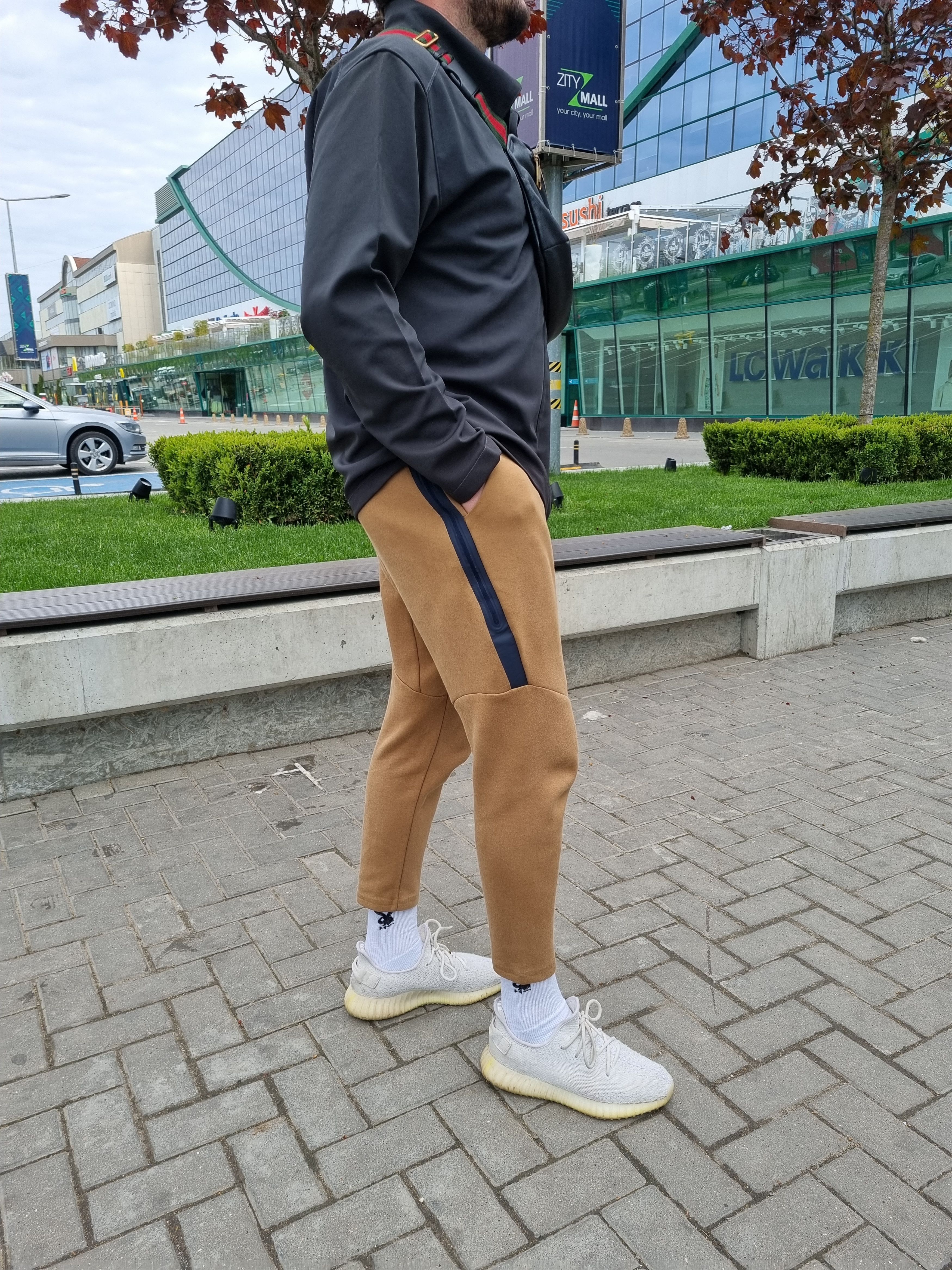 Nike Nike Tech Apparel Cropped Sweatpants Joggers Sport Pants Size US 33 - 2 Thumbnail