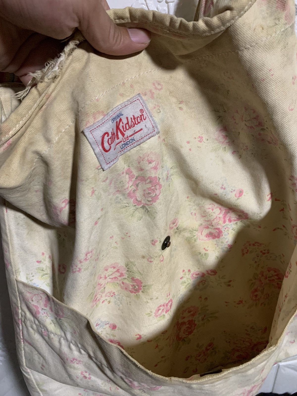 Designer × Japanese Brand Distressed Cath Kidston Sling Bag Size ONE SIZE - 6 Thumbnail
